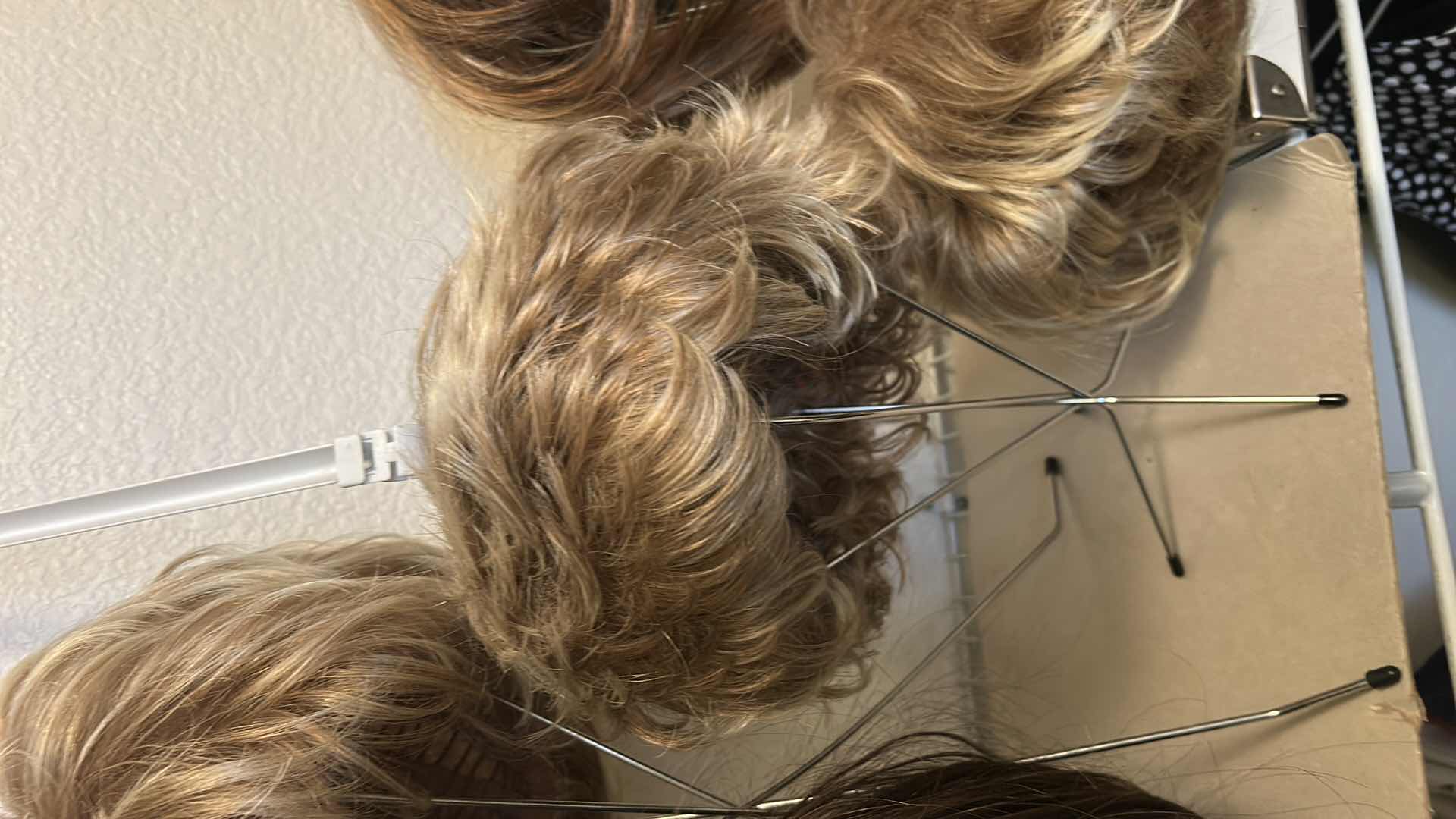 Photo 1 of 6 WOMENS WIGS