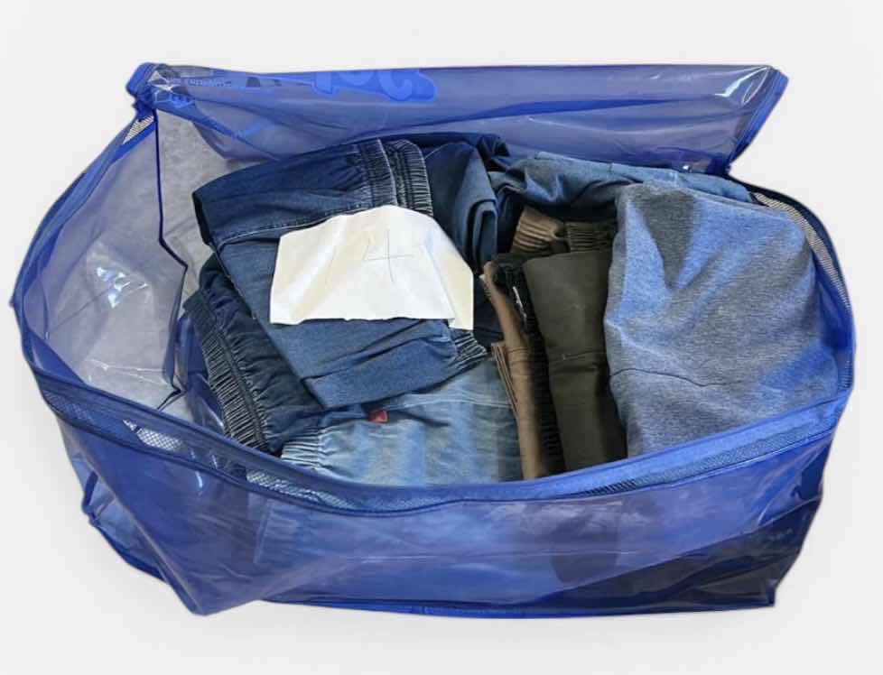 Photo 1 of 25 PAIRS WOMENS SIZE 14 PANTS