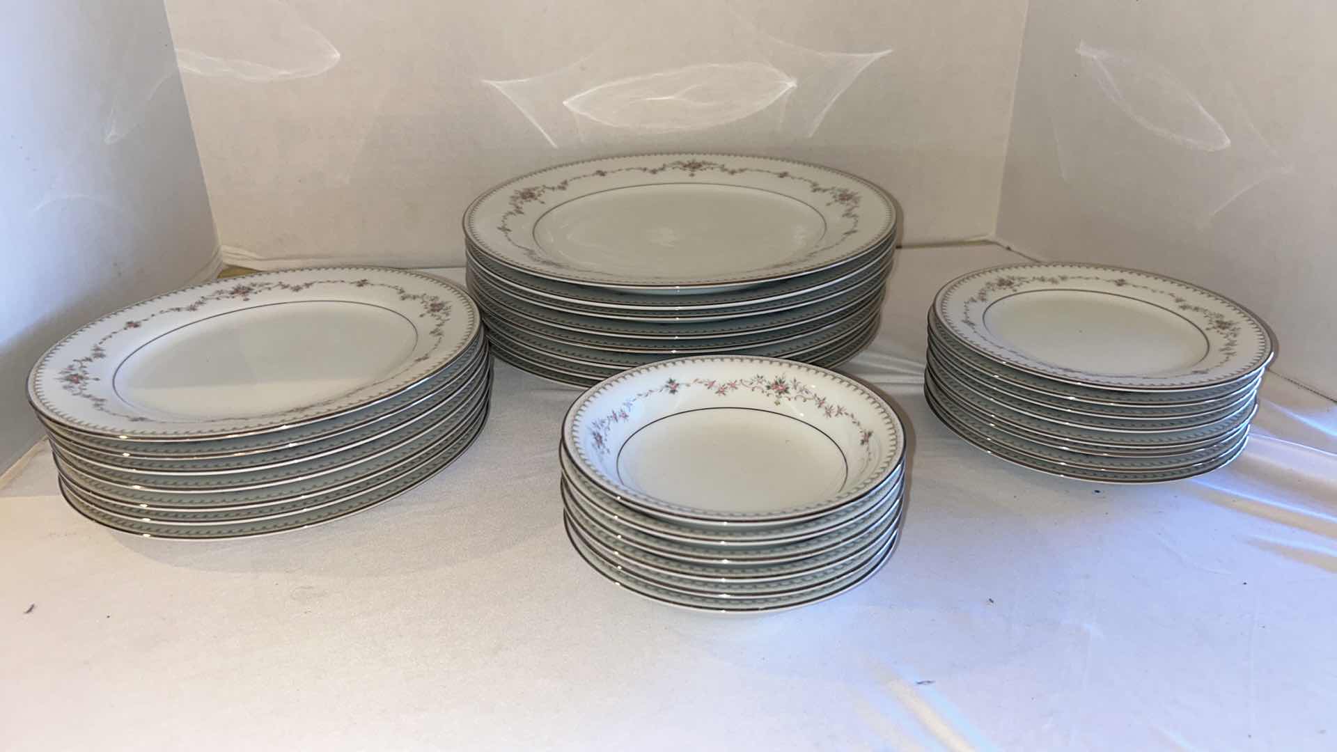 Photo 1 of 44 PCS- NORITAKE FAIRMONT BONE CHINA 
