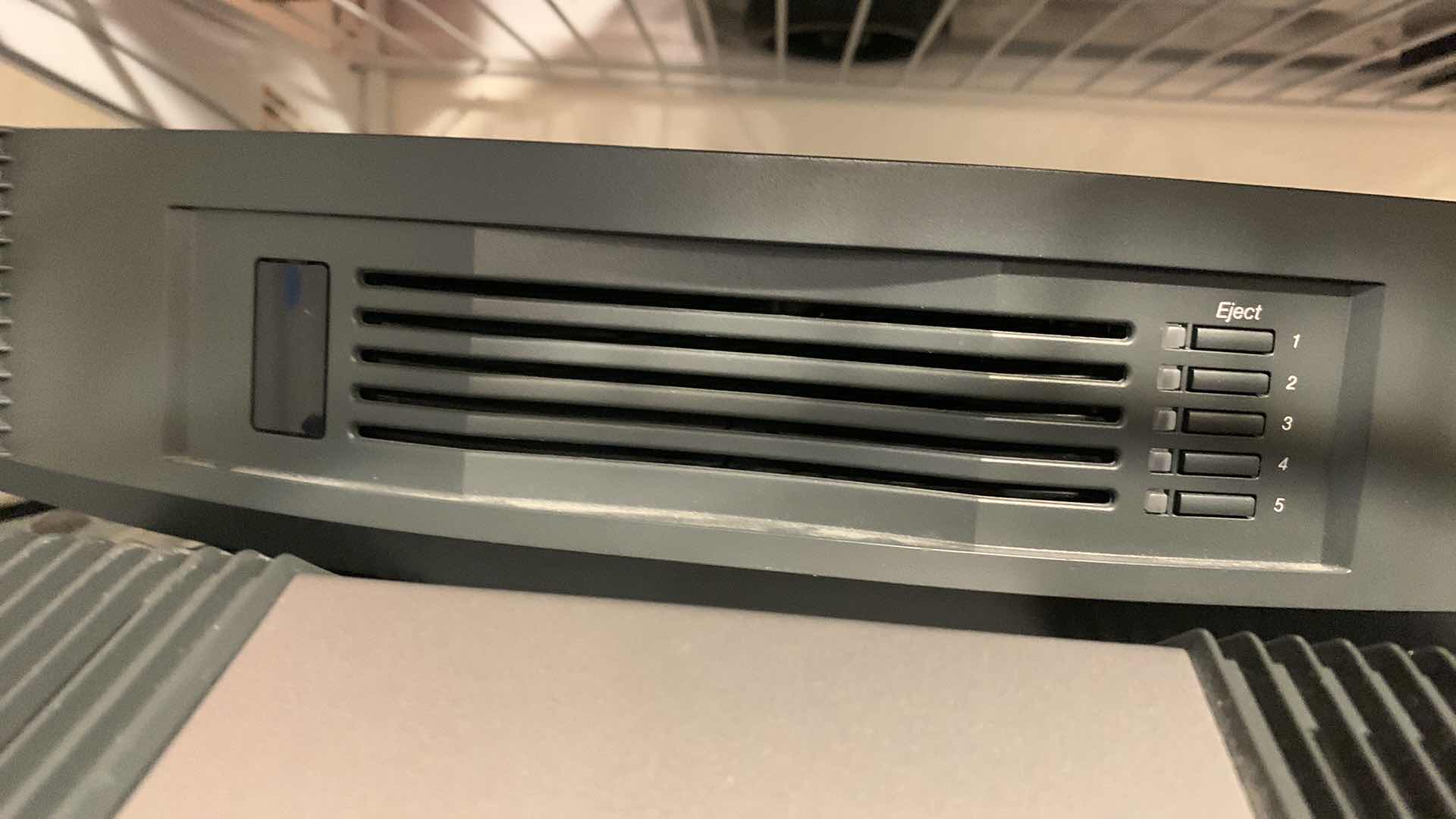 Photo 1 of BOSE ACOUSTIC WAVE MUSIC SYSTEM
