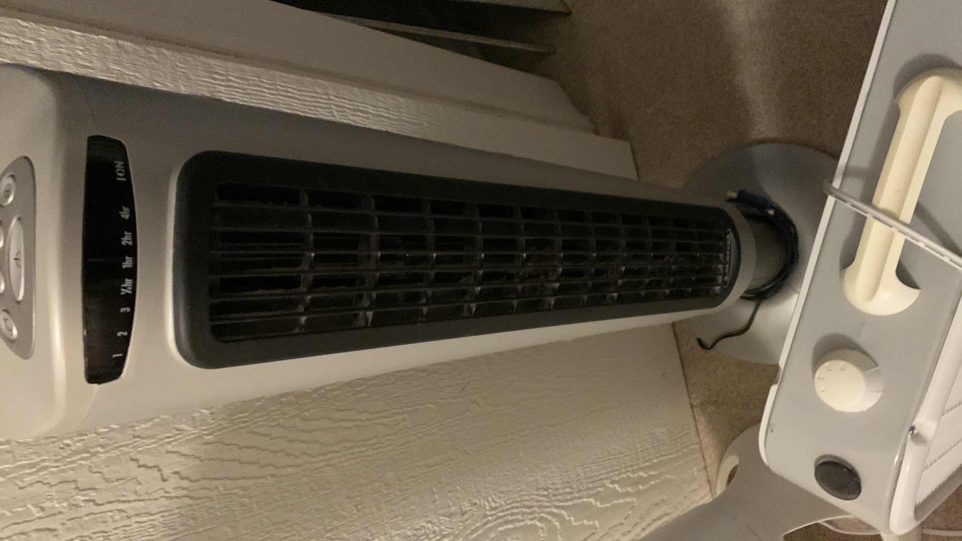 Photo 1 of 4-FANS