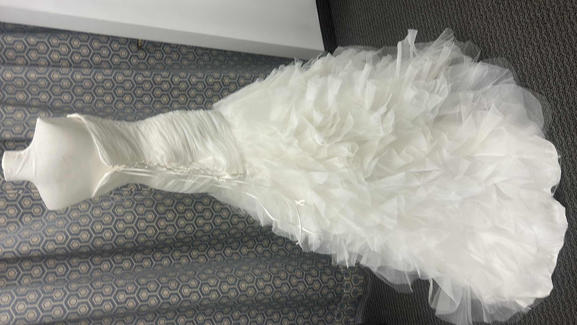Photo 1 of BRIDAL GOWN “CASA BLANCA” MERMAID-STYLE WITH FITTED BODICE, IVORY TULLE SKIRT, SIZE 12 