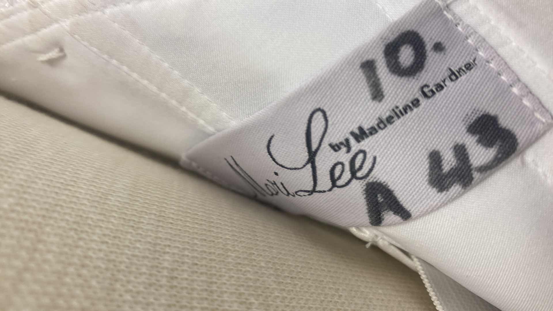 Photo 4 of BRIDAL GOWN “MORI LEE BY MADELINE GARDNER” WHITE LACE w FLORAL BEADS & PEARLS w CORSET SIZE 10