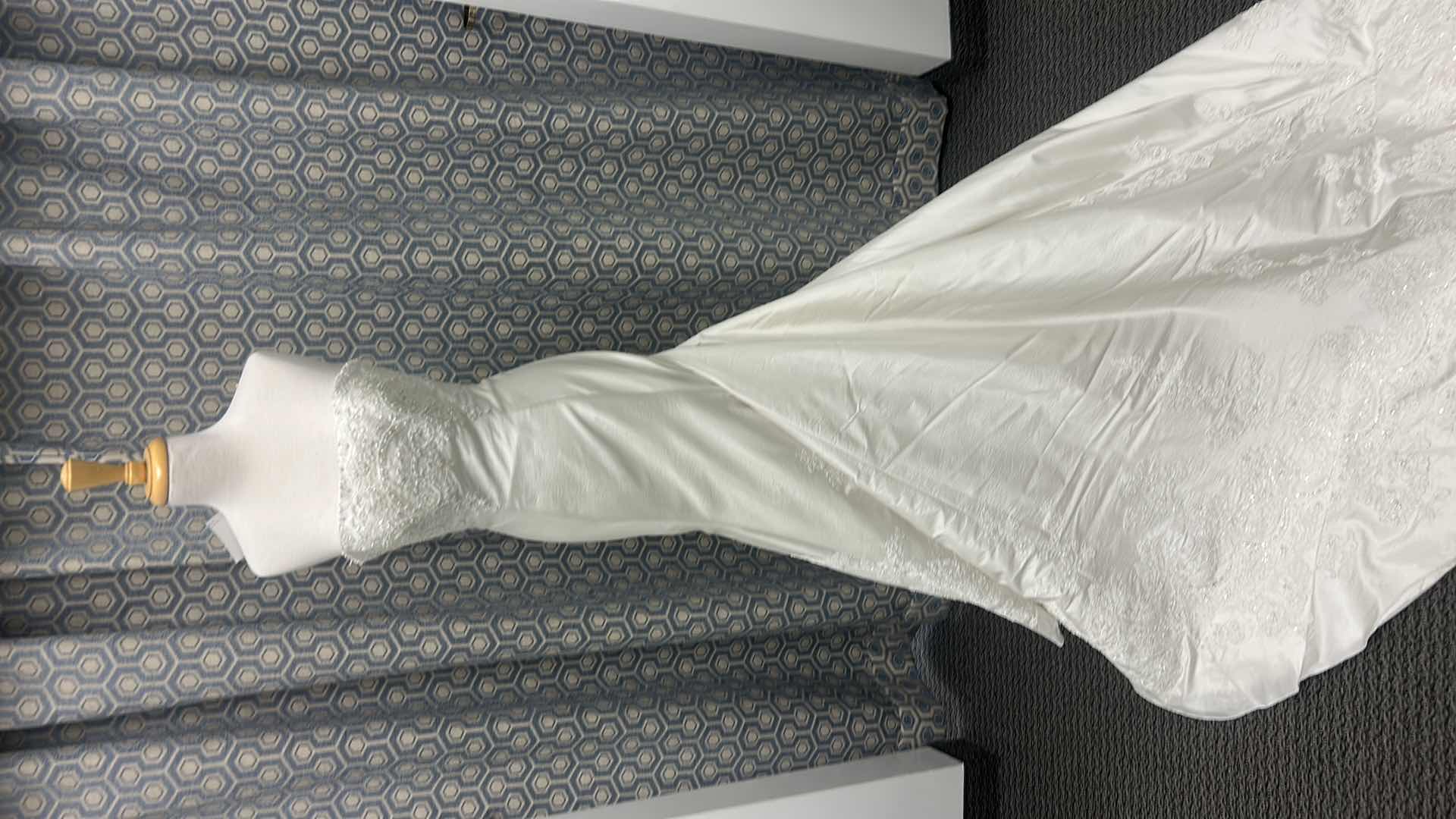 Photo 1 of BRIDAL GOWN - "CASABLANCA" SILKY TAFFETA STRAPLESS, FITTED LACE BODICE, IVORY PLATINUM WEDDING DRESS SIZE 10