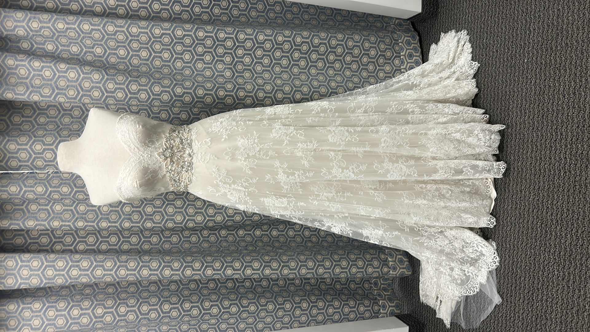 Photo 1 of BRIDAL GOWN “ JUSTIN ALEXANDER” STRAPLESS LACE WEDDING DRESS, SWEETHEART NECKLINE, BEADED WAISTBAND SIZE 12 SHADE GOLD/IVORY 