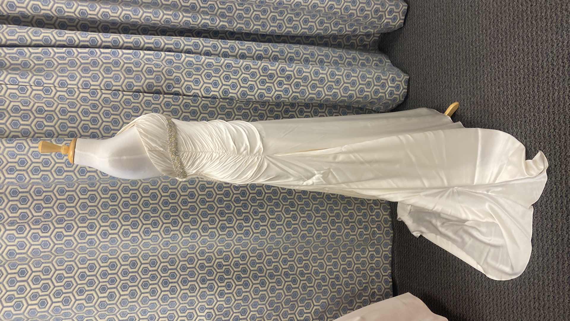 Photo 1 of BRIDAL GOWN “MARTINA LIANA” SILK CHAMPAGNE STRAPLESS w RHINESTONE SIZE 10