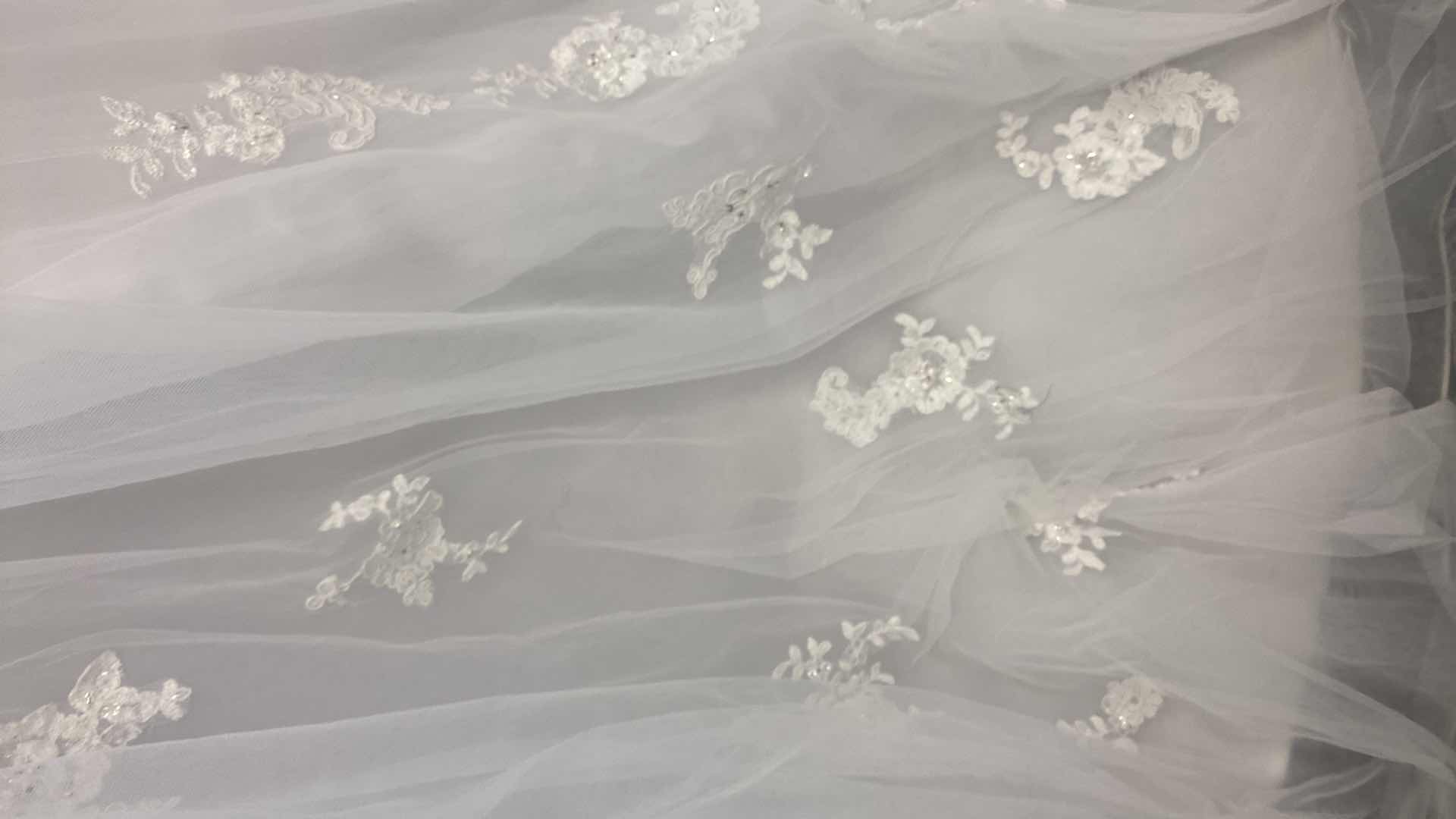 Photo 1 of BRIDAL GOWN “SOPHIA TOLLI” WHITE MERMAID w LACE TULE PEARL & RHINESTONE BEADING SIZE 10