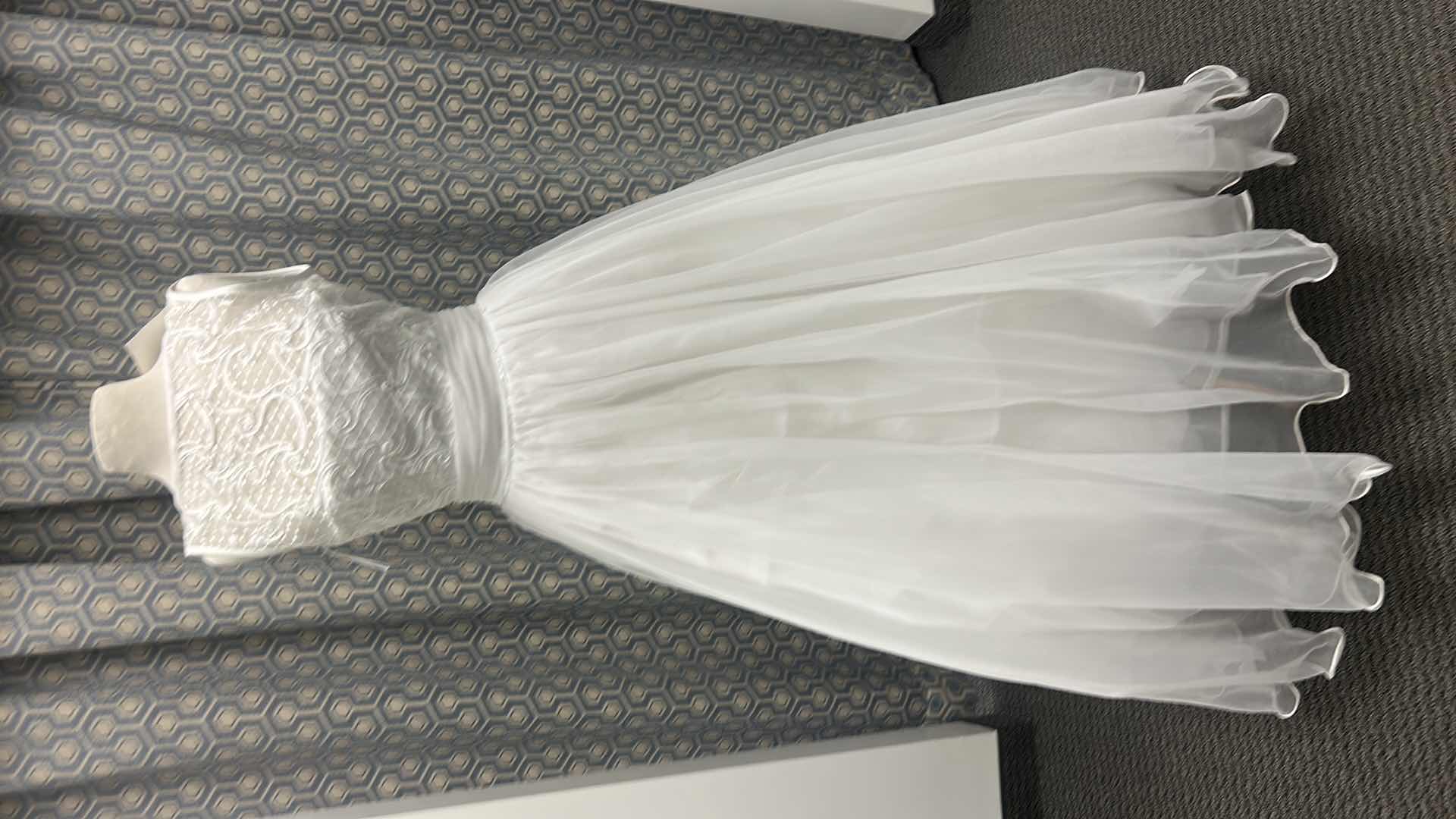 Photo 1 of BRIDAL GOWN “BRIDAL ELEGANCE”  SLEEVELESS, EMBROIDERED, BODICE, FULL, TULLE, SKIRT, MEDIUM, TRAIN, WHITE. SIZE 10