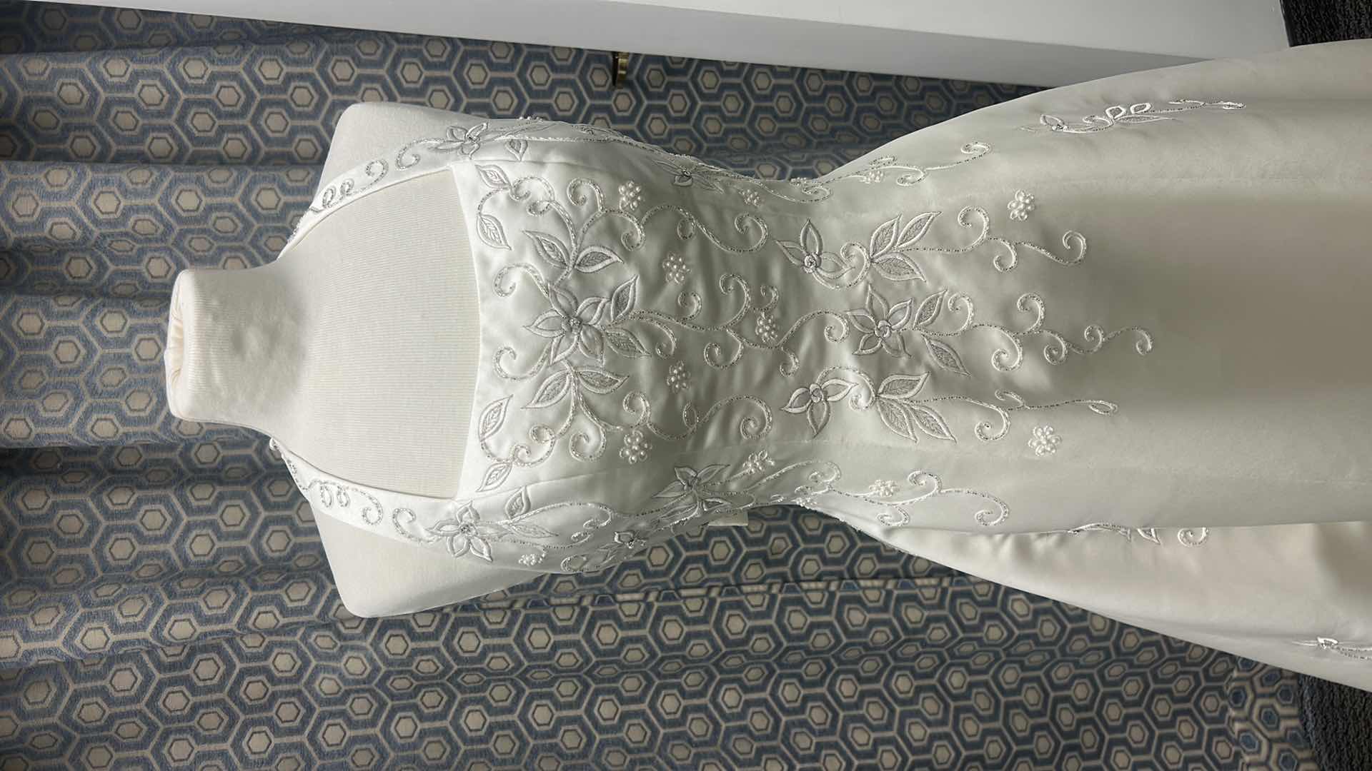 Photo 1 of BRIDAL GOWN, “BRIDAL ORIGINALS”, IVORY, A-LINE, NECKLINE PEARL, BUTTON ACCENT, SIZE 6. 