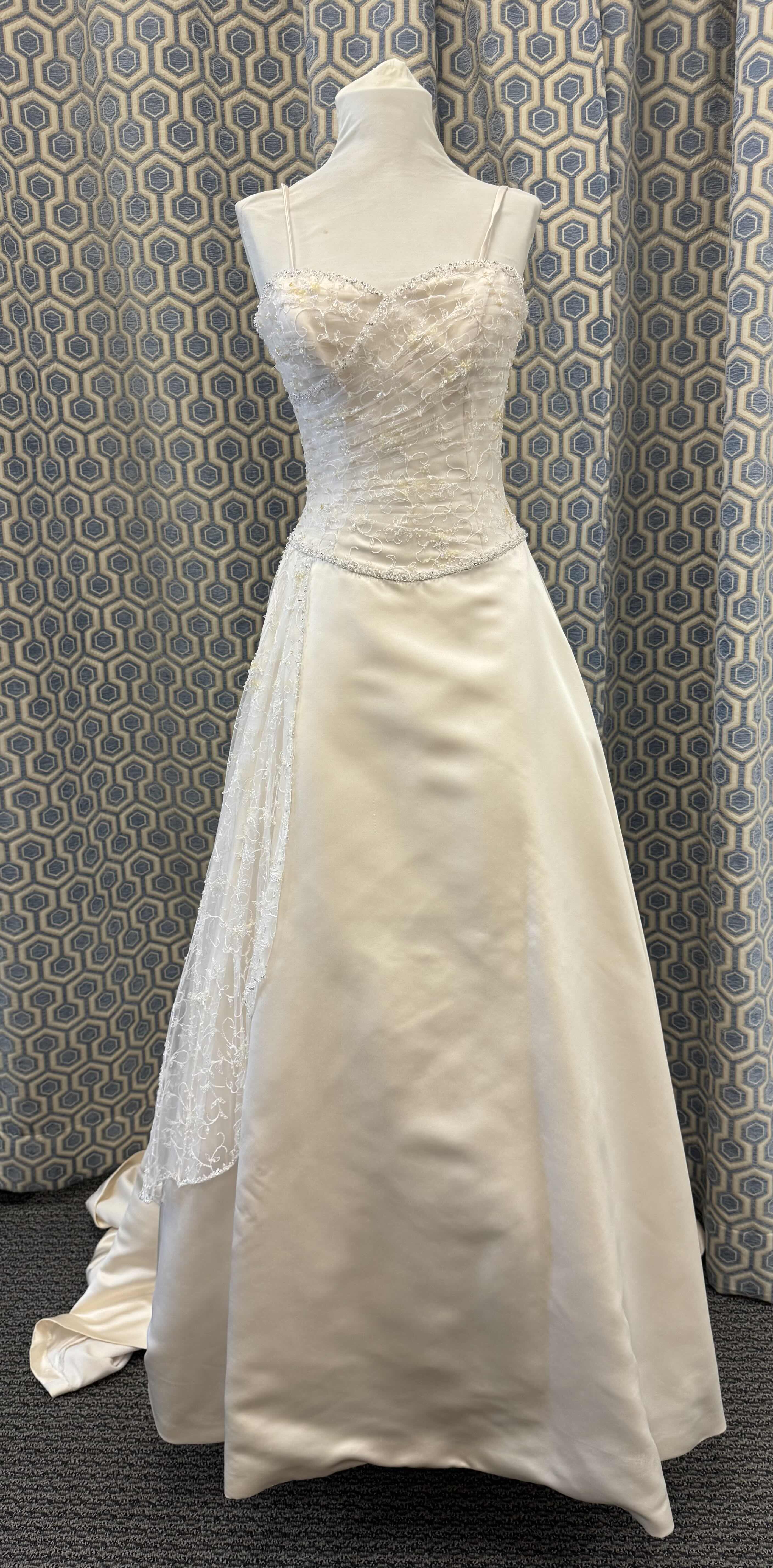 Photo 1 of BRIDAL GOWN "MAGGIE SOTTERO" ALINE SATIN WITH STONES CHAMPAGNE SIZE 6