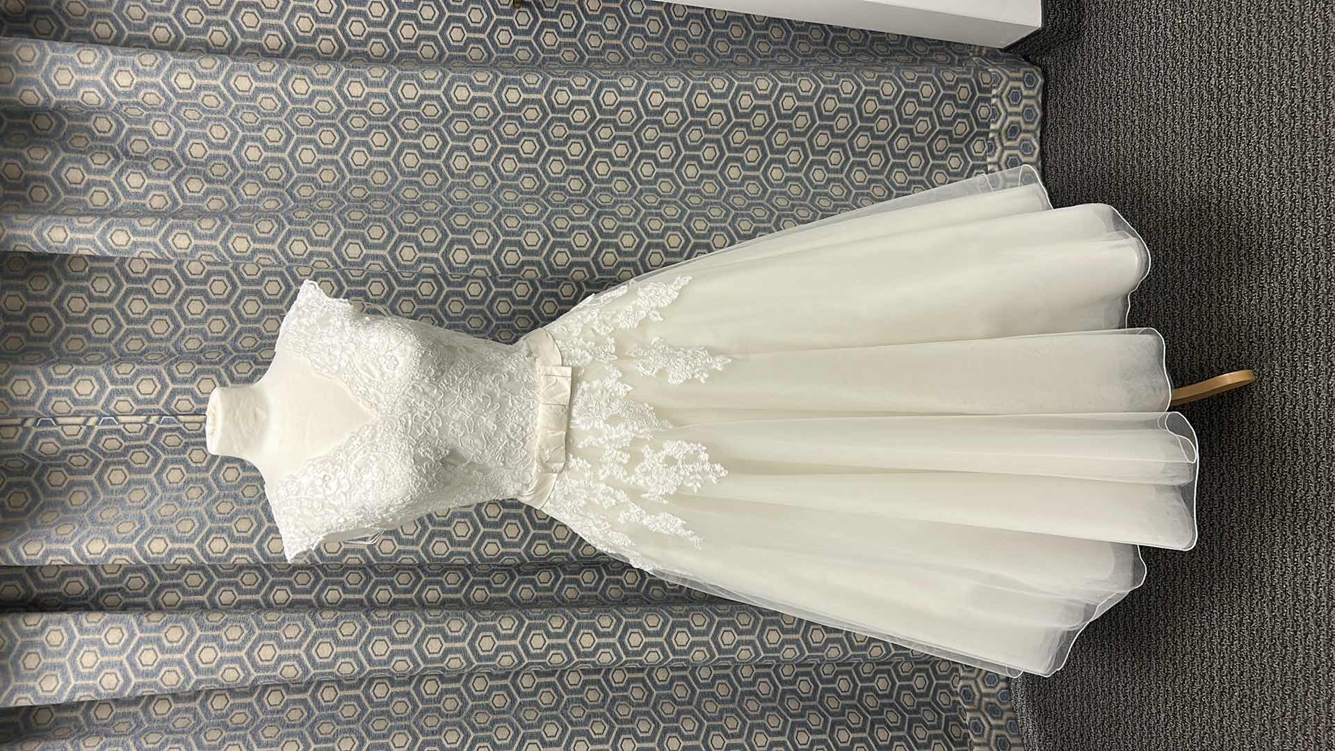 Photo 1 of BRIDAL GOWN, “JUSTIN ALEXANDER” IVORY SHORT LACE WEDDING A-LINE DRESS  SIZE 10 