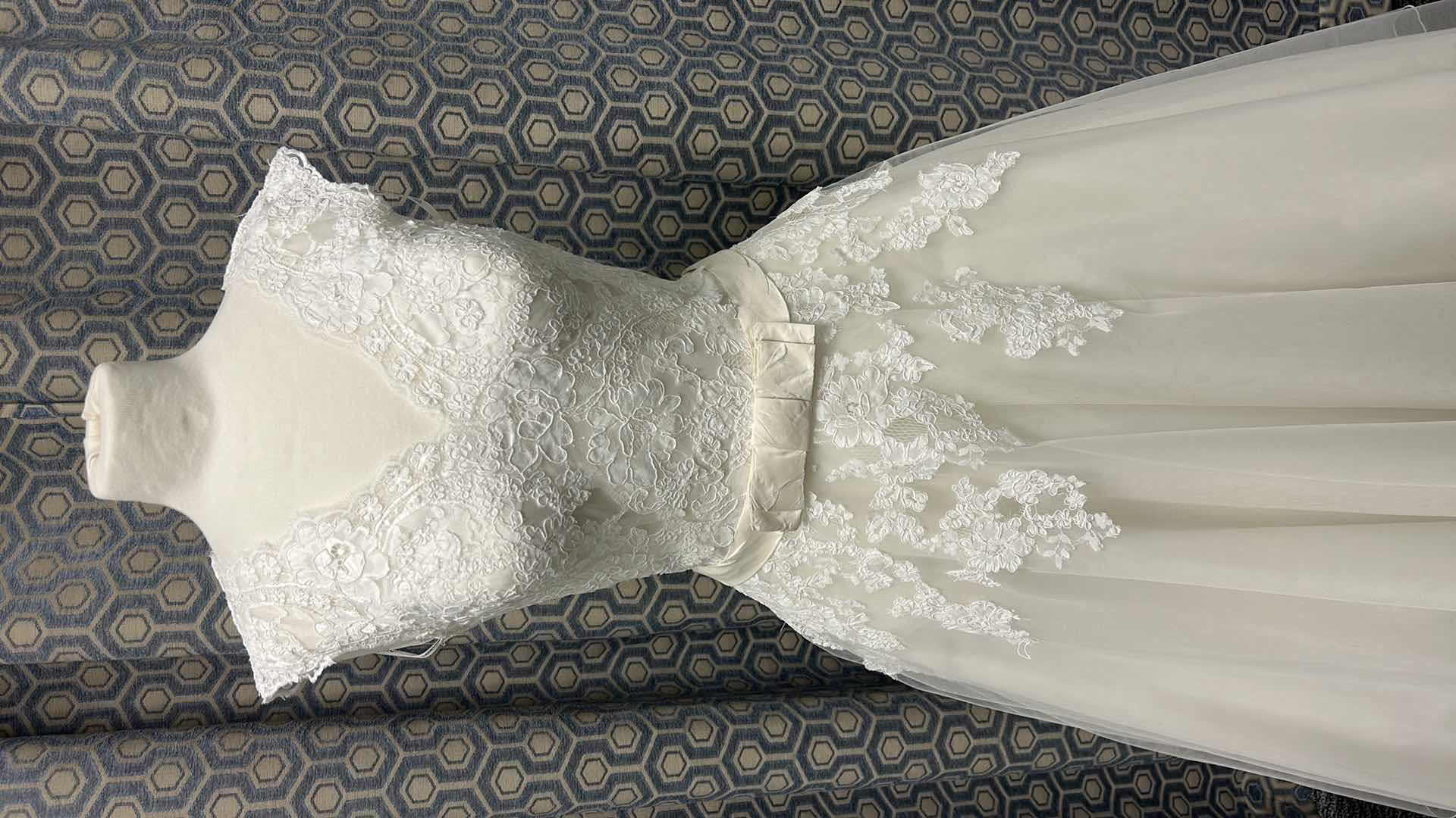 Photo 1 of BRIDAL GOWN, “JUSTIN ALEXANDER” IVORY SHORT LACE WEDDING A-LINE DRESS  SIZE 10 