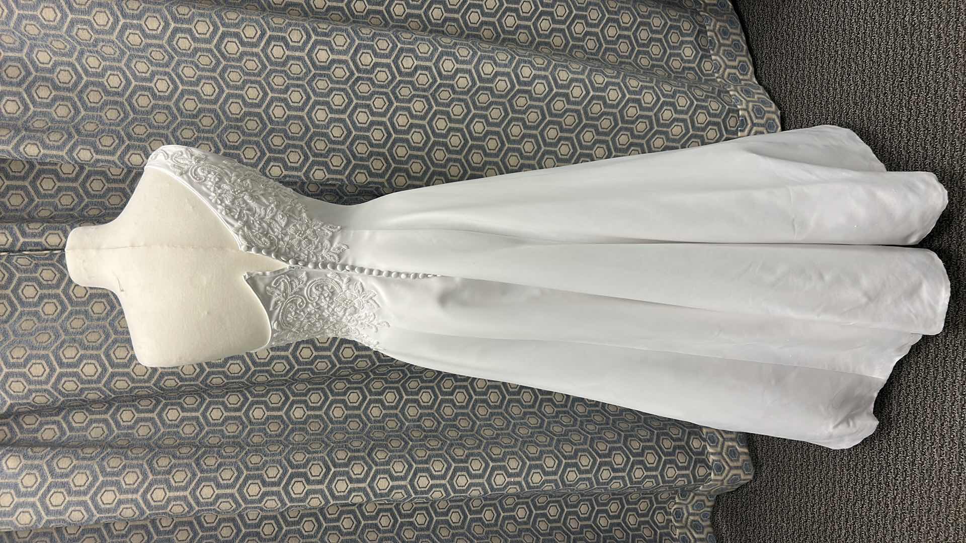 Photo 4 of BRIDAL GOWN, ONE SHOULDER, A-LINE SATIN, WHITE, SIZE 8, 