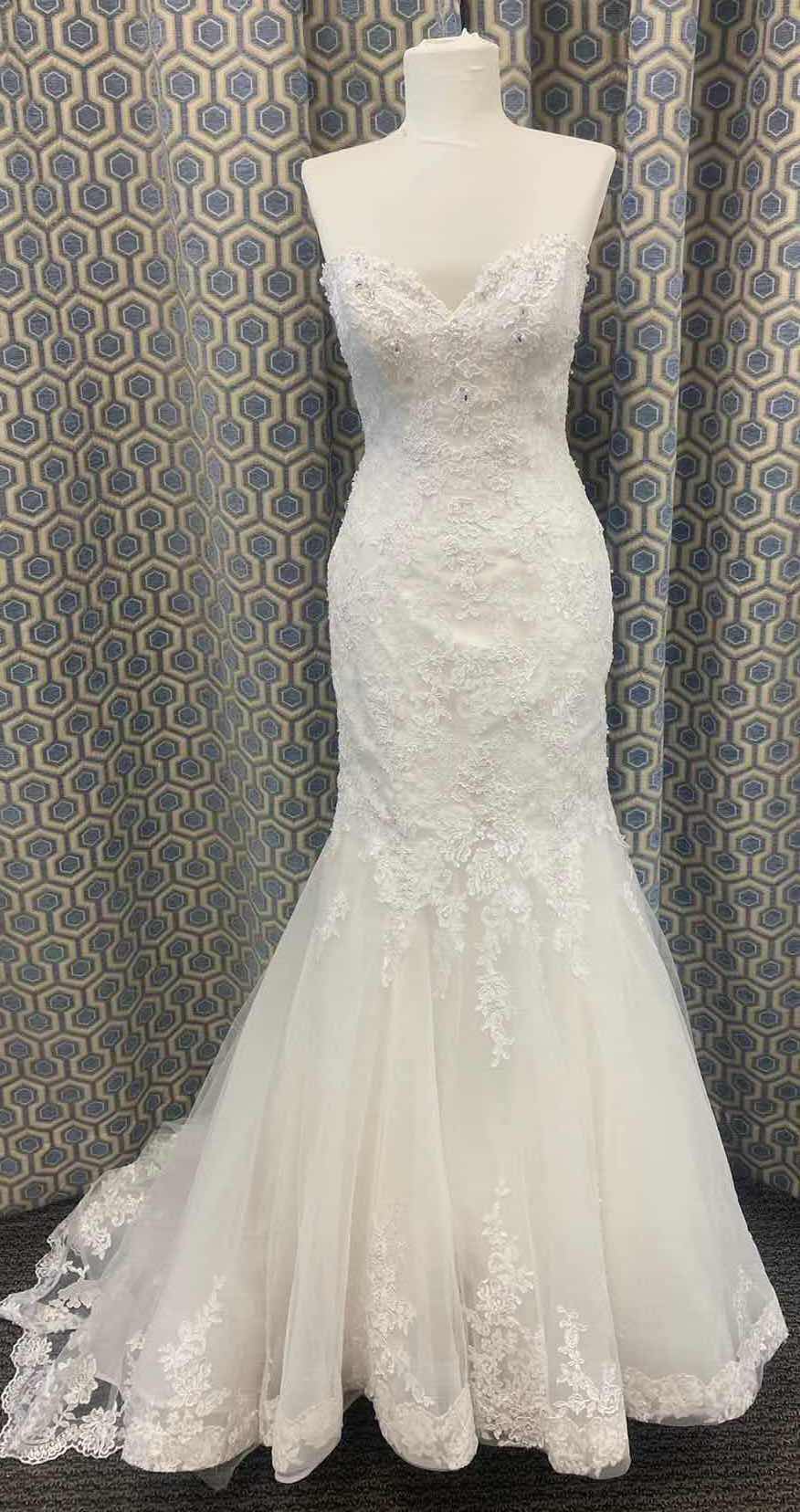 Photo 1 of BRIDAL GOWN “MORI LEE” IVORY STRAPLESS MERMAID EMBROIDERED w PEARLS TLE & LACE SIZE 6