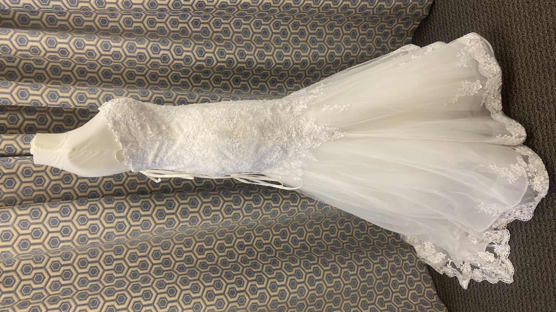Photo 1 of BRIDAL GOWN “MORI LEE” IVORY STRAPLESS MERMAID EMBROIDERED w PEARLS TLE & LACE SIZE 6