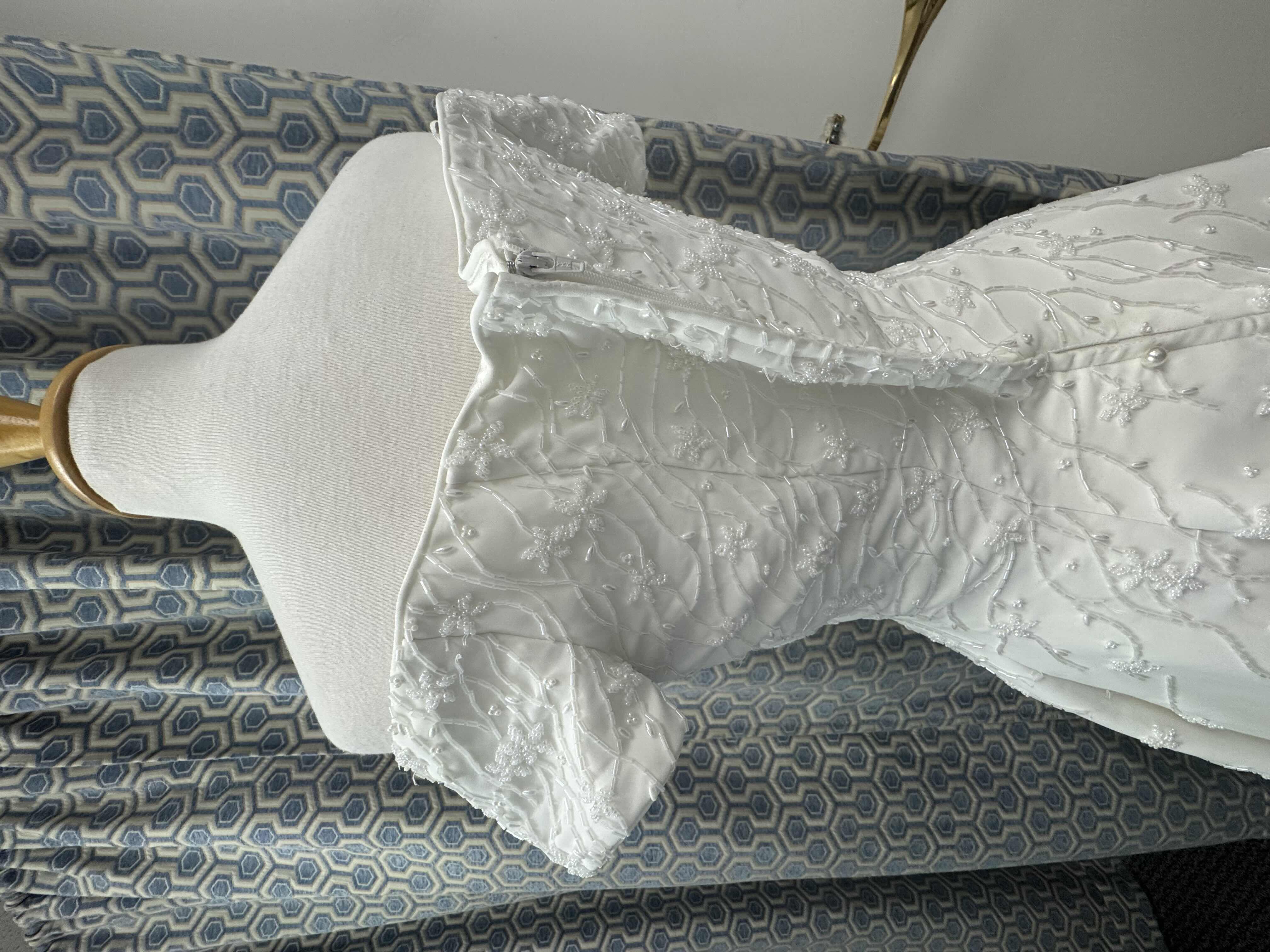 Photo 1 of BRIDAL GOWN MONIQUE LUO OFF SHOULDER A LINE FULL SKIRT DIAMOND WHITE SIZE 8