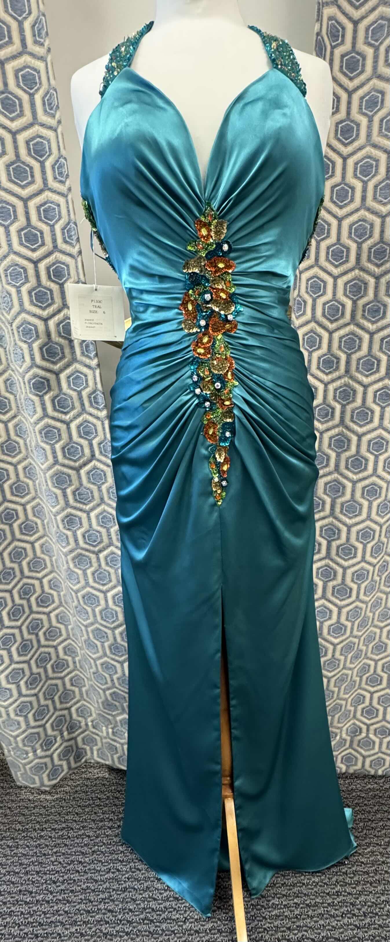 Photo 1 of EVENING GOWN CIRE A DIVISION OF LANDA TEAL SIZE 6