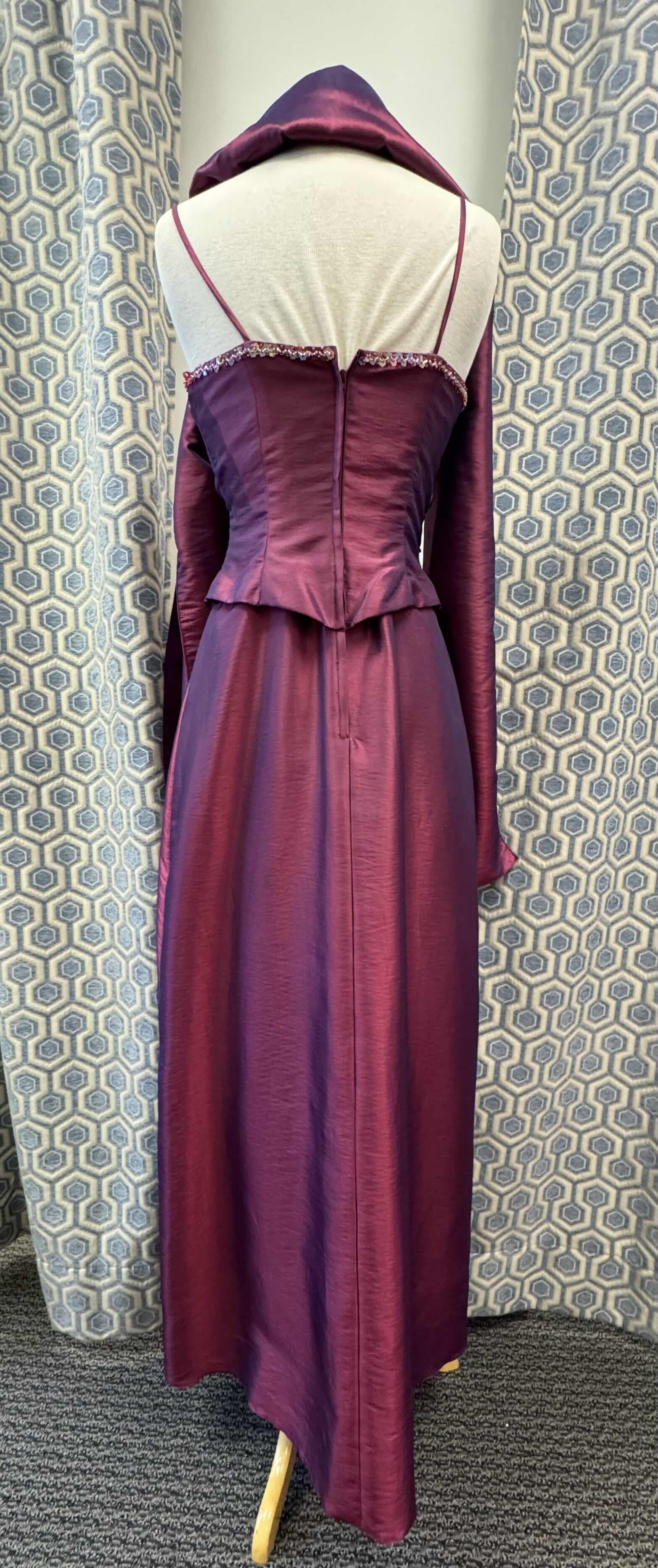 Photo 1 of EVENING GOWN MODERN MAIDS COLLECTION CARBENET WINE SIZE 10