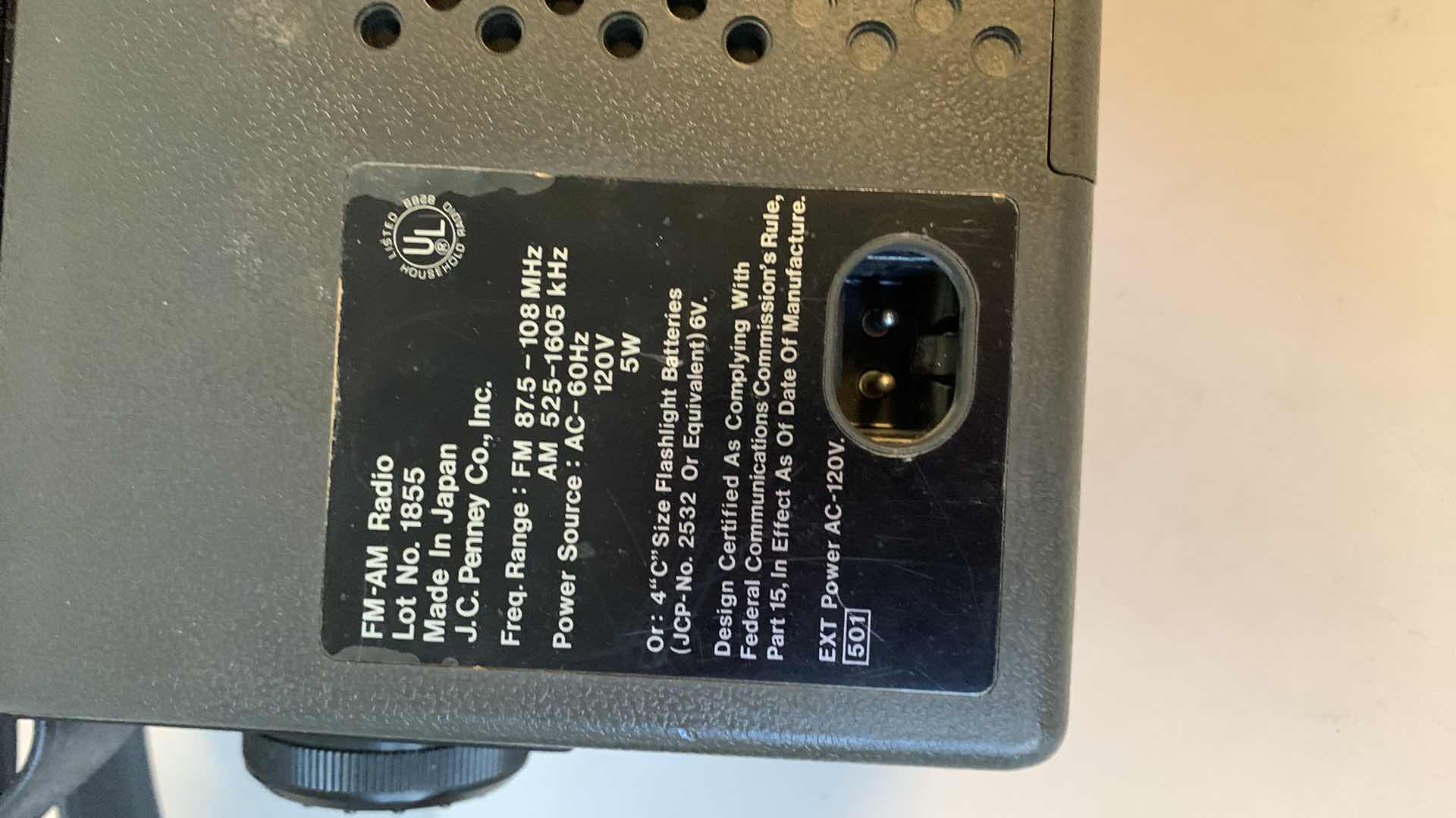 Photo 3 of 2-VINTAGE AM/FM RADIOS