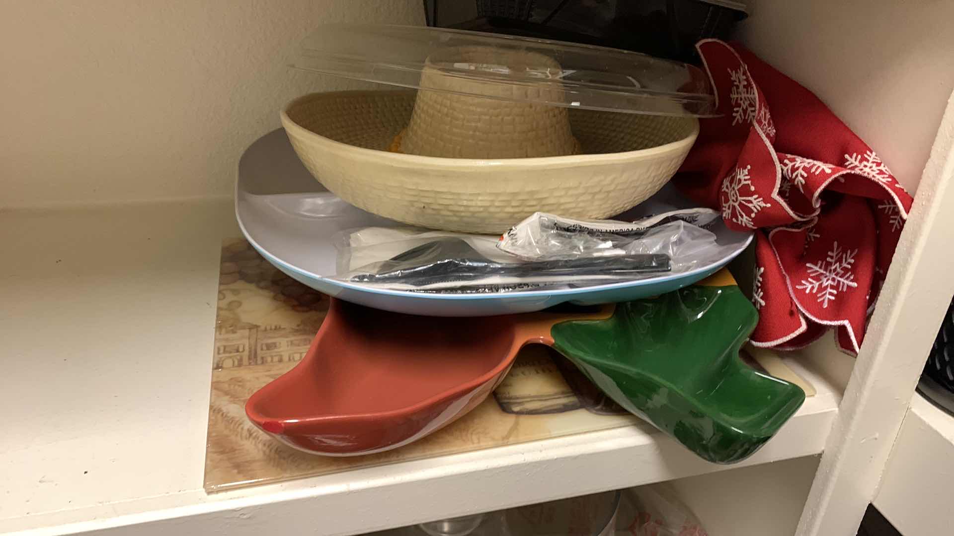 Photo 1 of ASSORTED HOLIDAY PLATES AND BOWLS