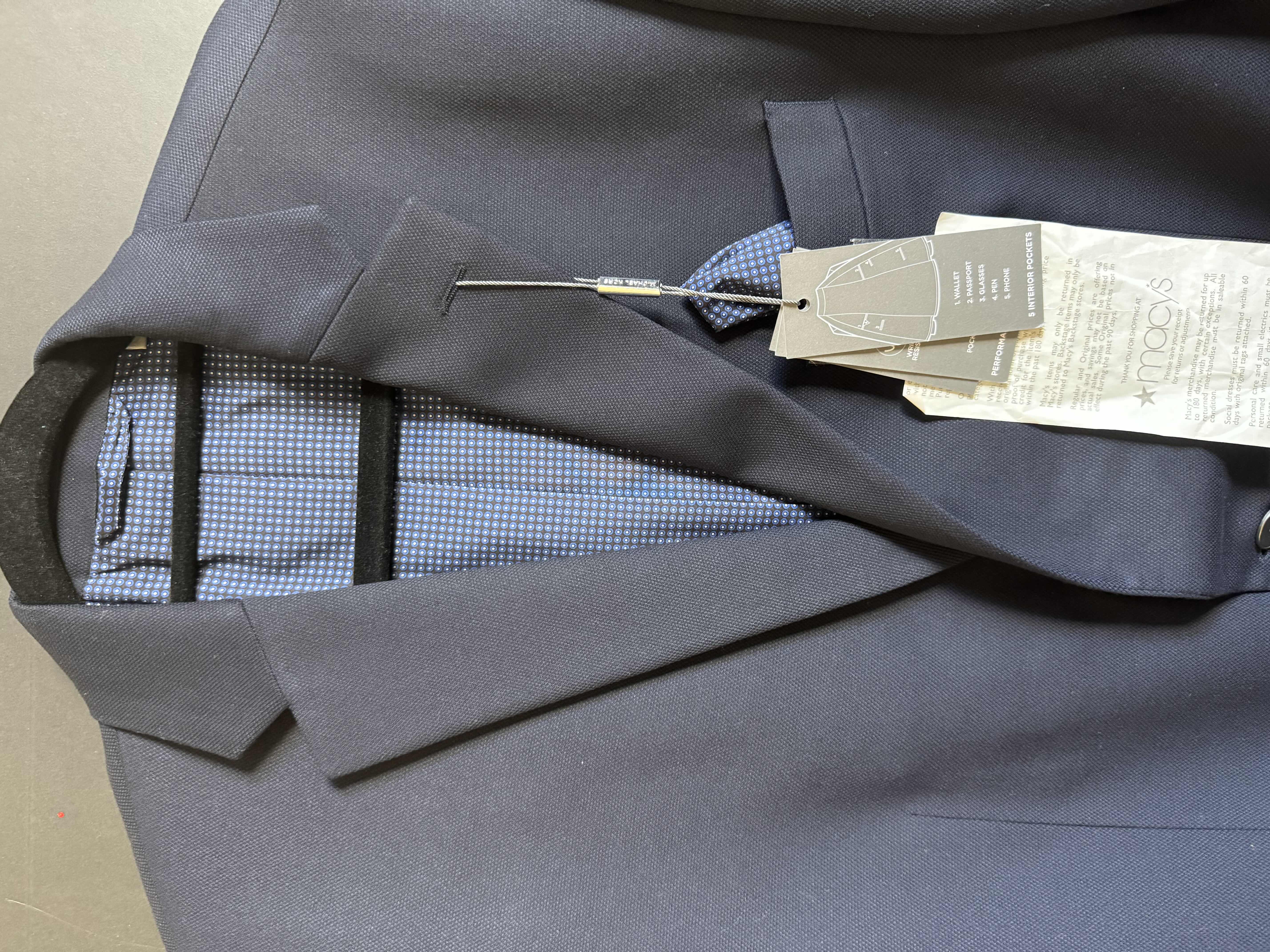 Photo 2 of 295
BRAND NEW MENS NAVY BLUE MICHAEL KORS SPORT COAT SIZE 42 LONG