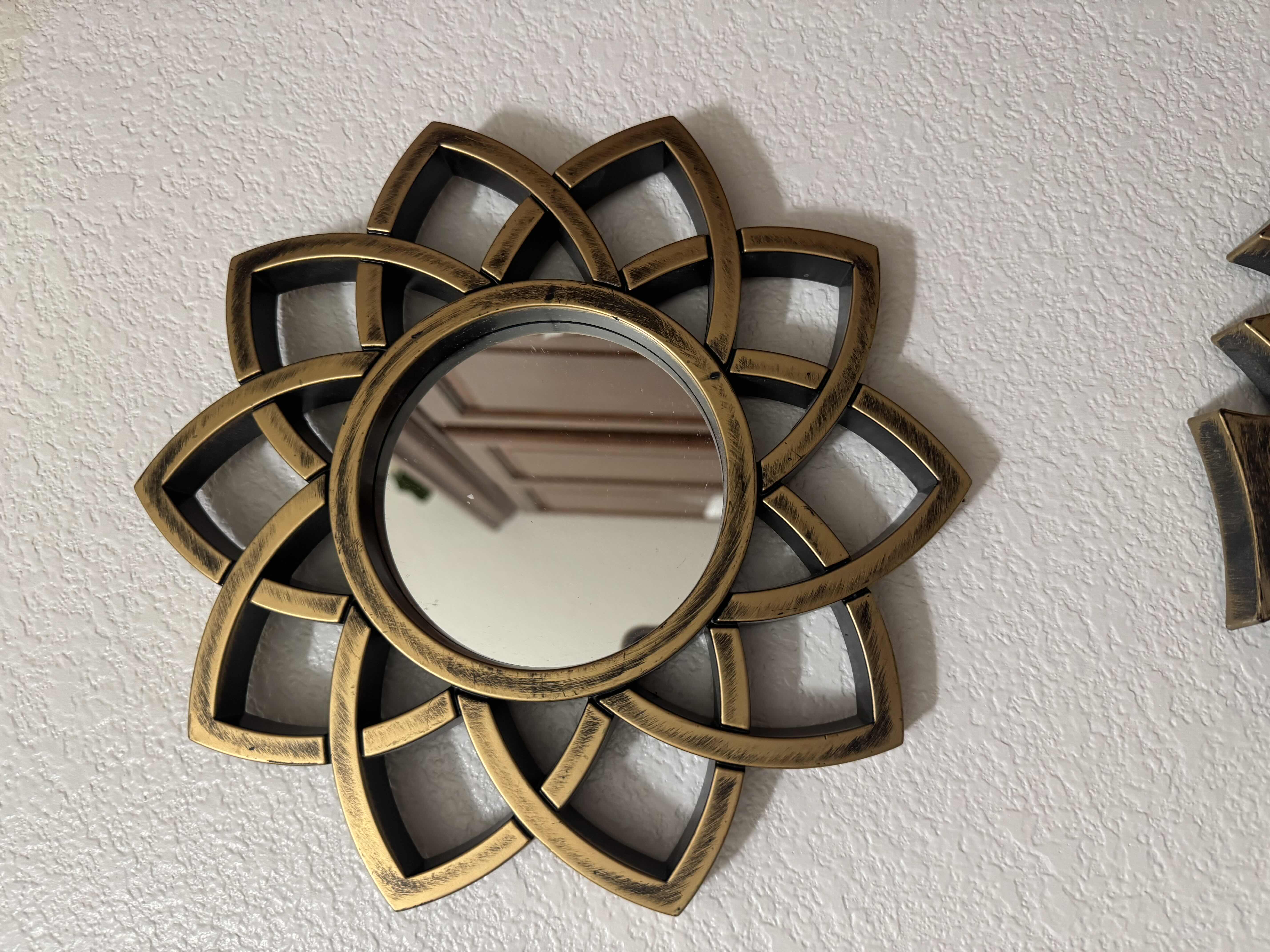 Photo 1 of 2 PLASTIC WALL MIRRORS IN GOLD 12” and 10” DIAMETER