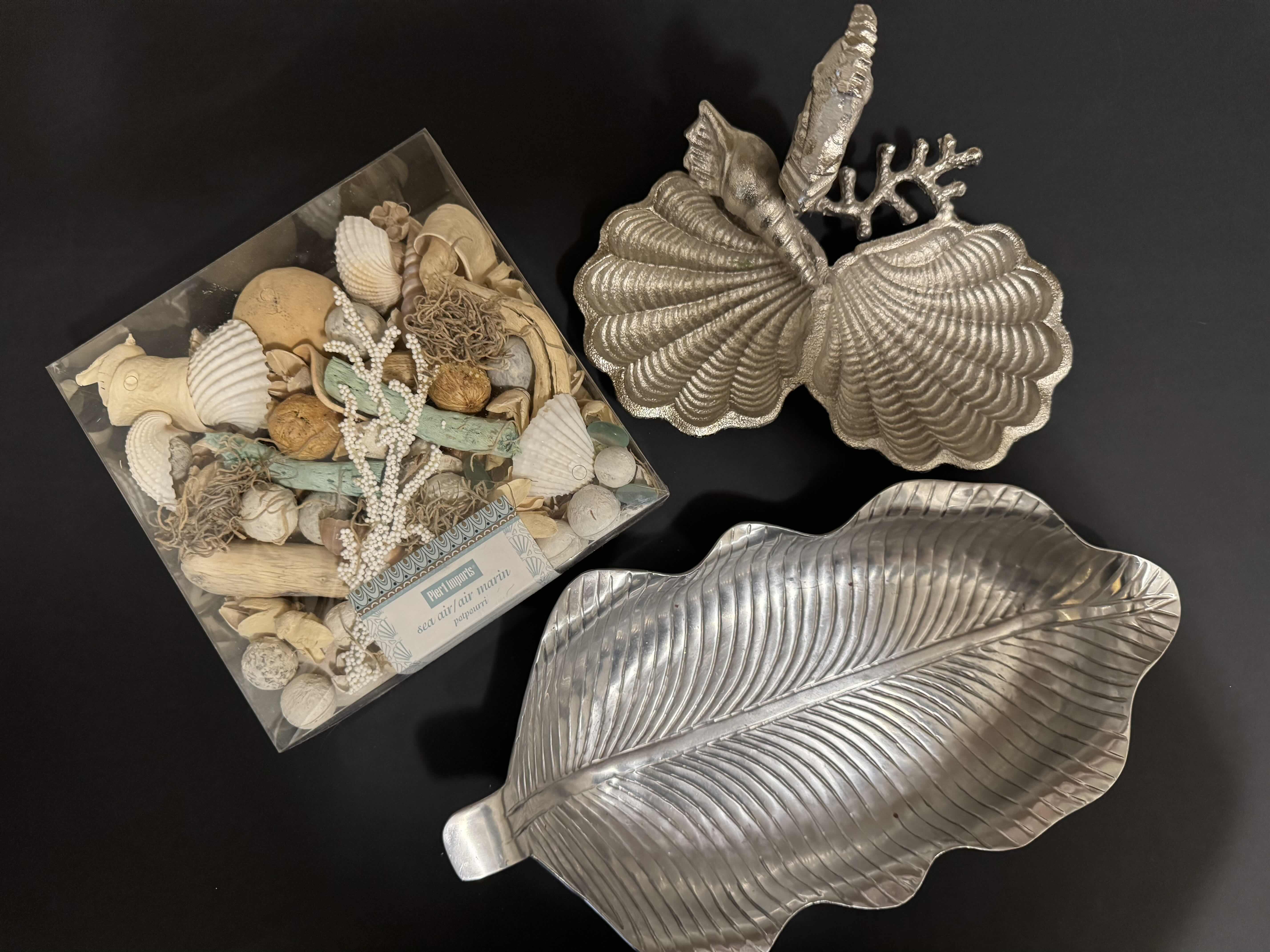 Photo 1 of 60
ASSORTED HOME DECOR ESSENTIALS, SEAHORSE TRAY, LEAF BOWL, SEA AIR POTPOURRI, 3 ITEMS