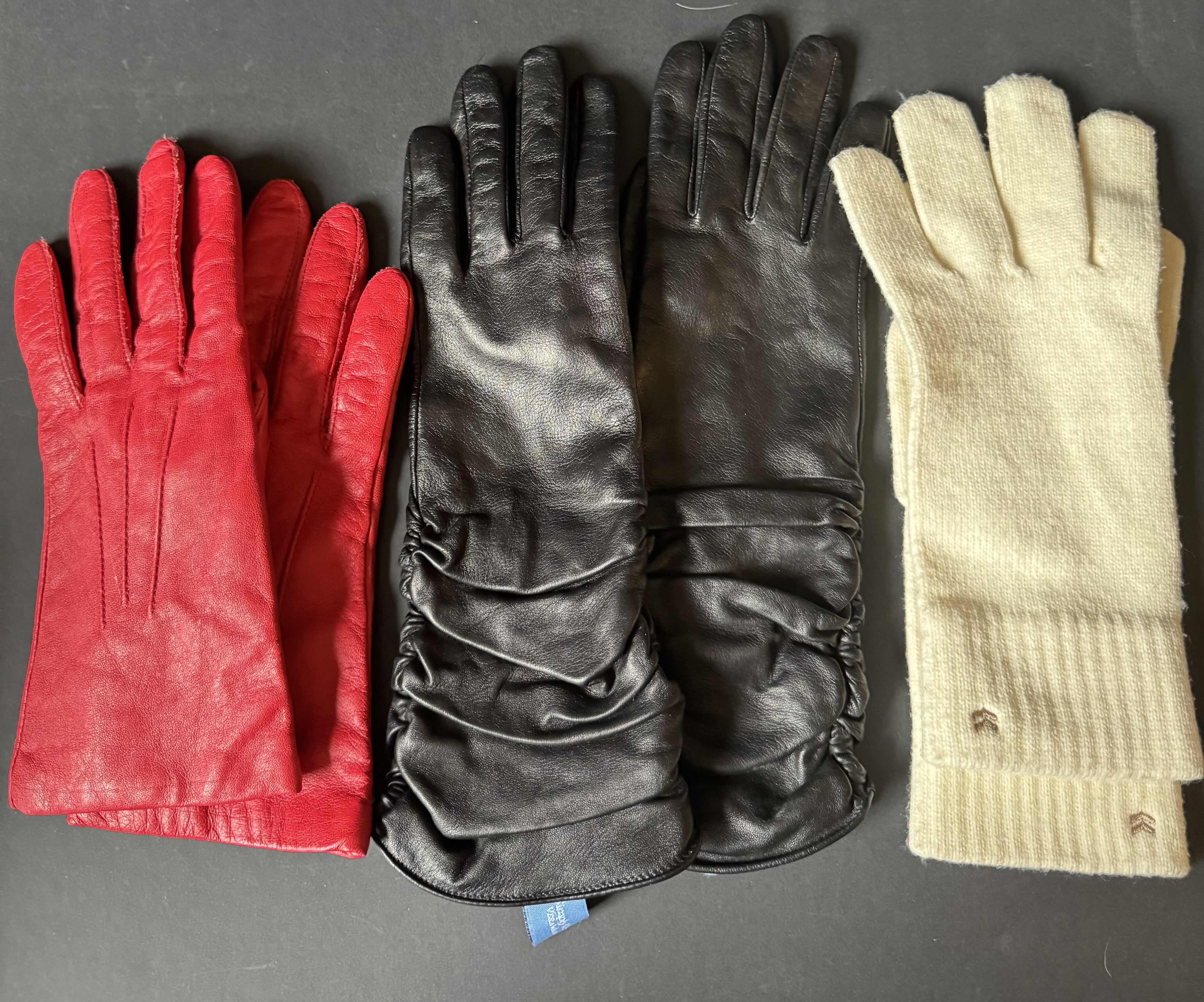 Photo 1 of COLLECTION OF SCARFS AND LARGE WOMAN GLOVES, 9 ITEMS