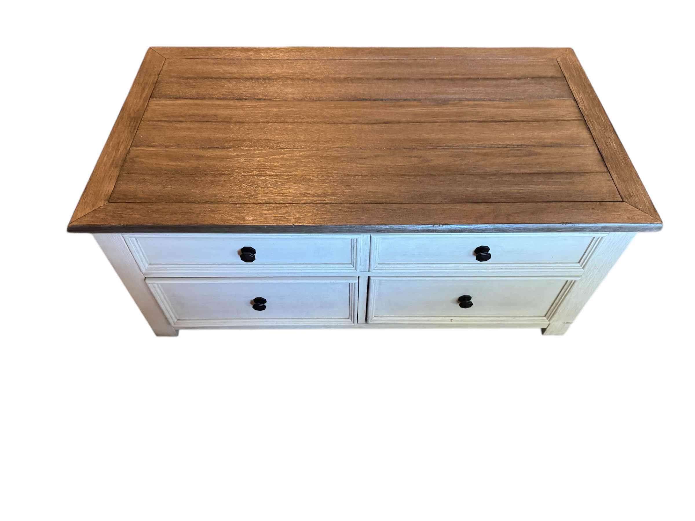 Photo 3 of ASHLEY BOLANBURG LIFT-TOP COFFEE TABLE, WHITE 
45” X 25.5” X H19.5”