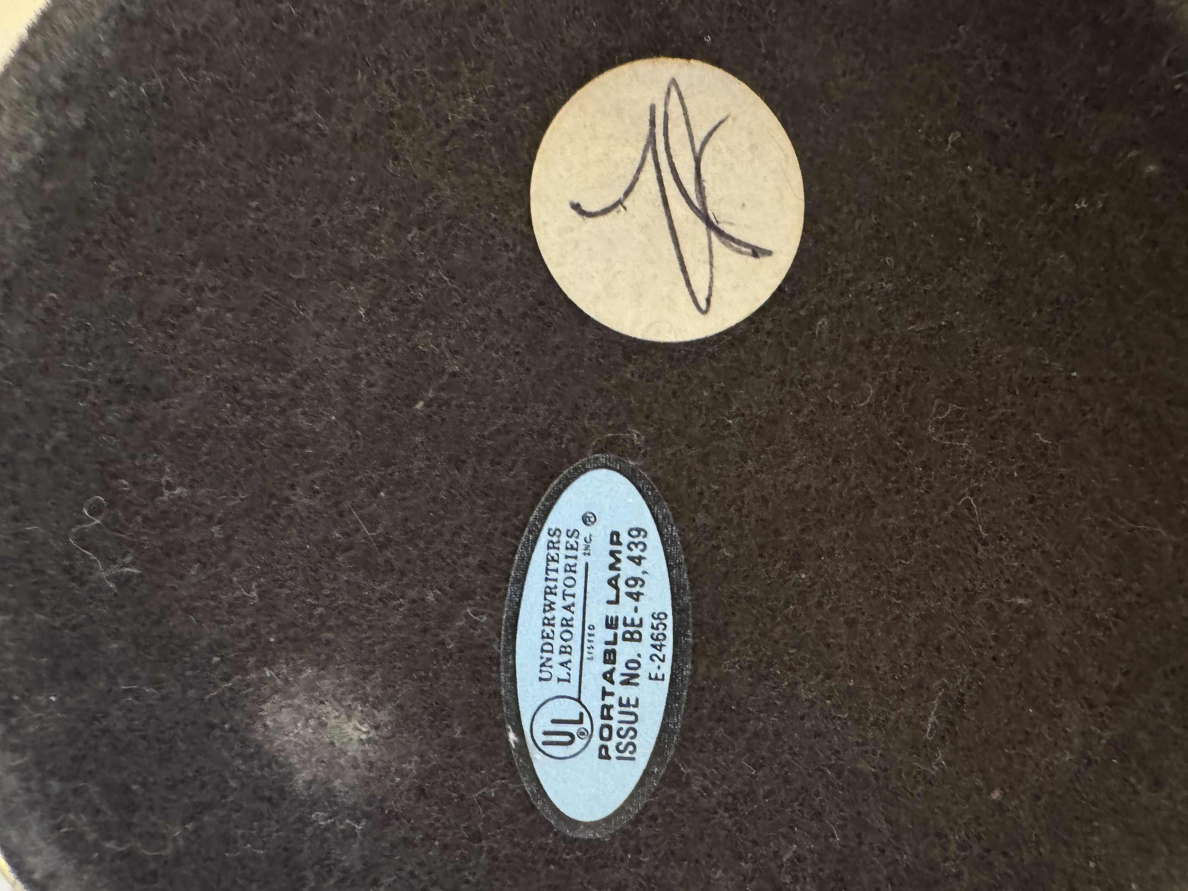 Photo 1 of VINTAGE LEVITON TABLE LAMP, MADE IN THE USA 

H14”