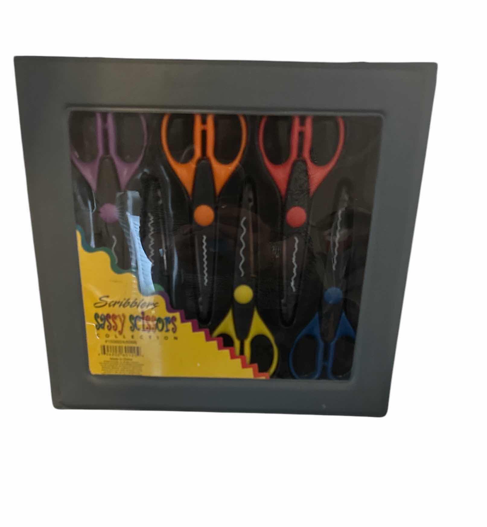 Photo 1 of SCRIBBLERS SASSY SCISSORS