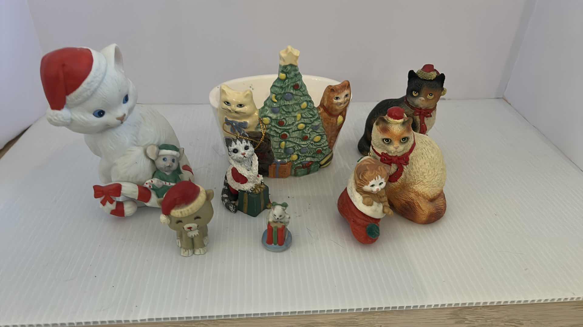 Photo 1 of 8- ASSORTED CHRISTMAS DECORATIVE CAT ORNAMENTS