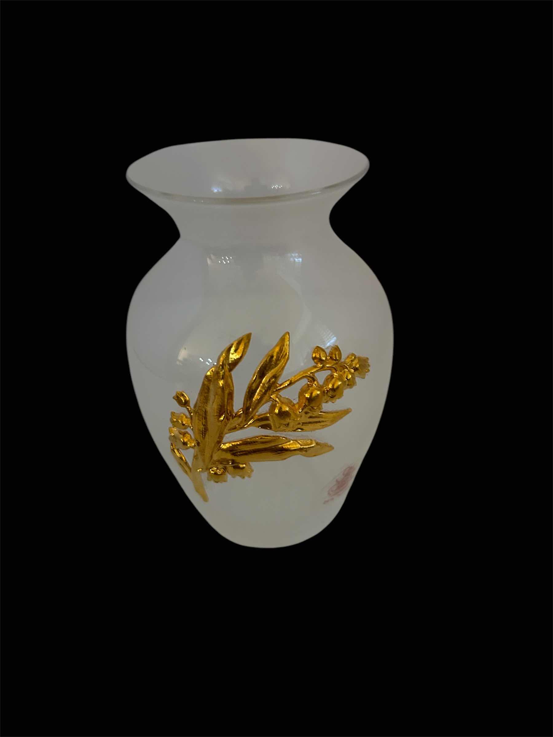 Photo 1 of SAINT HILAIRE SMALL CLEAR GLASS VASE W GOLD LEAVES  5”