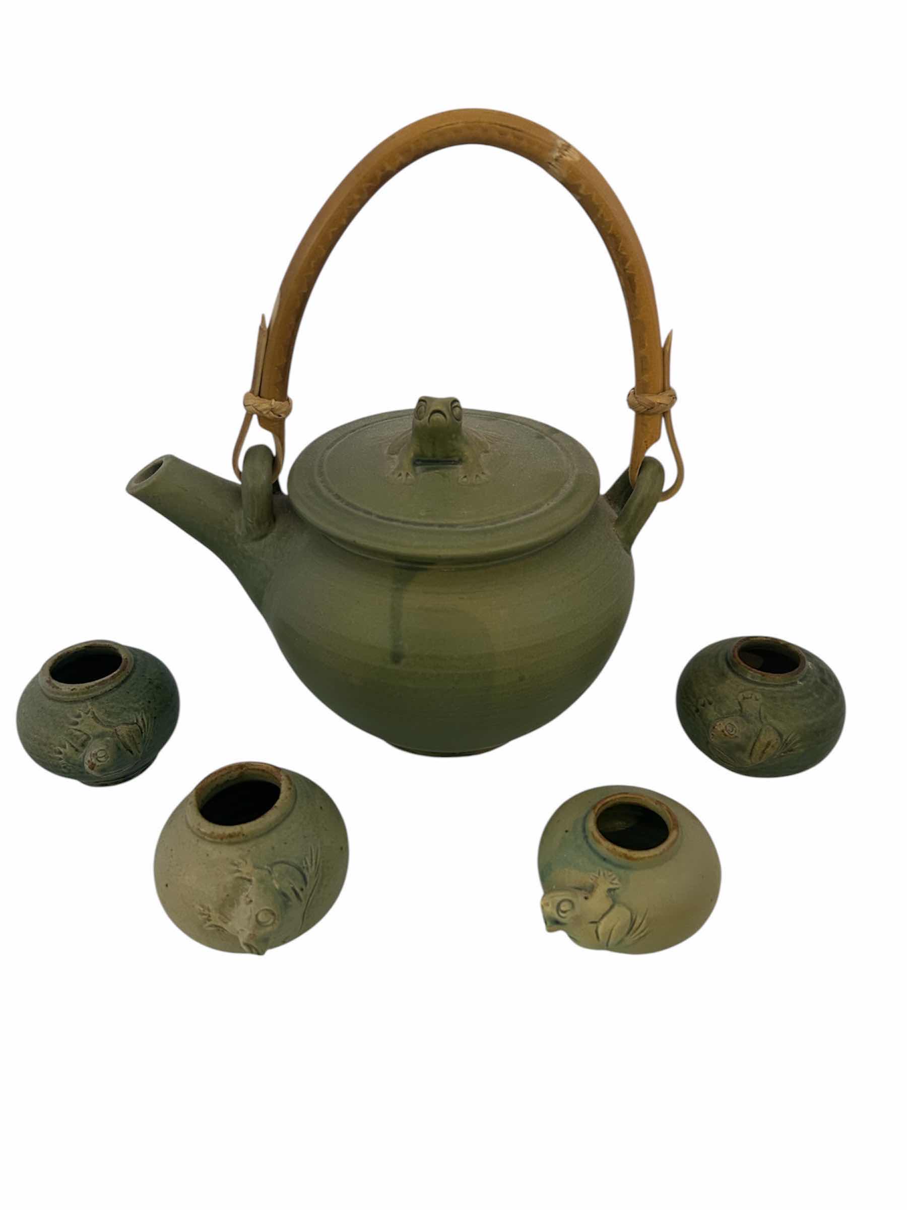 Photo 1 of INDONESIAN CERAMIC FROG TEA POT W 4 MATCHING CUPS