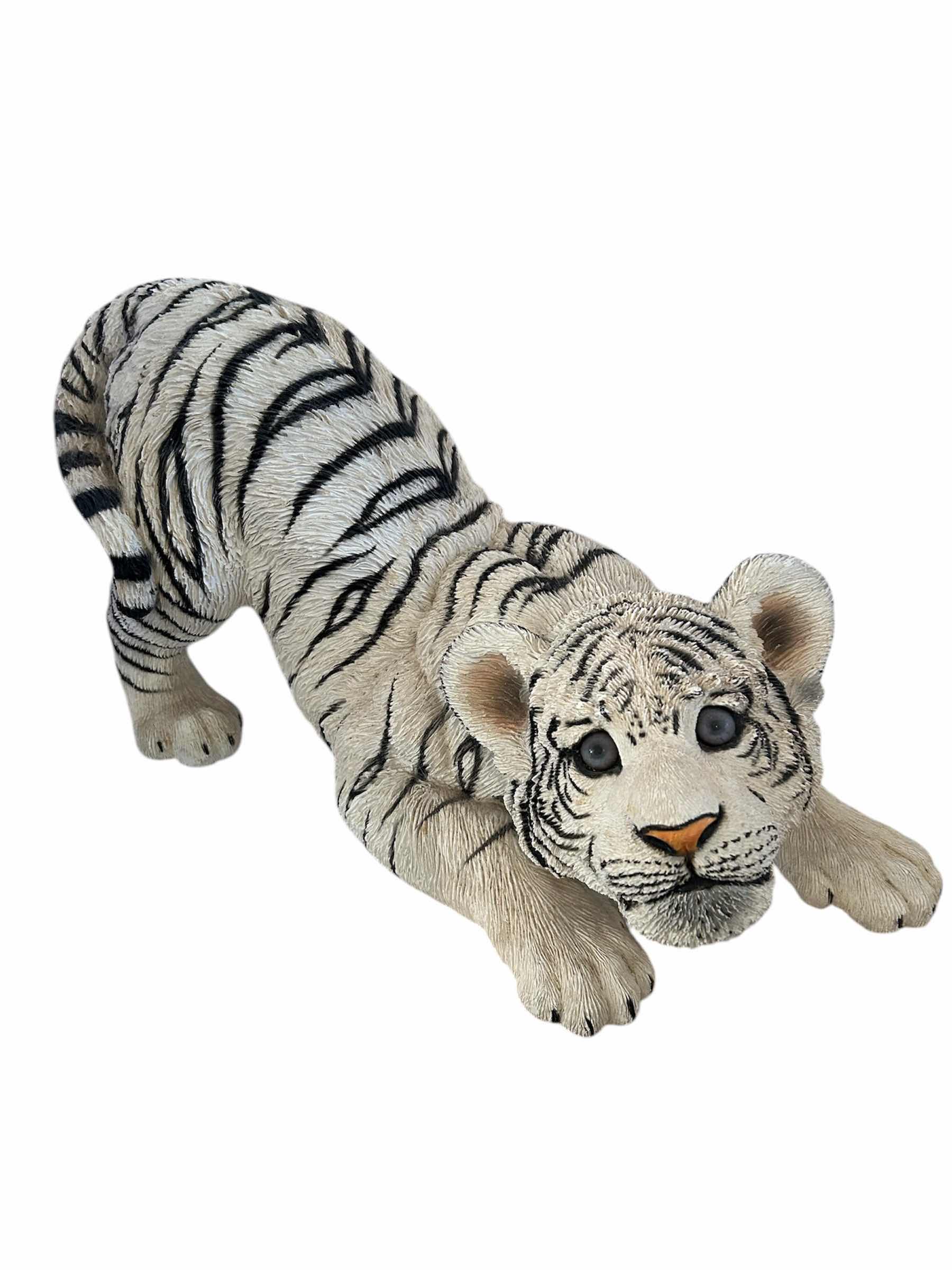 Photo 1 of LIVING STONE VINTAGE WHITE TIGER STATUE L 18”