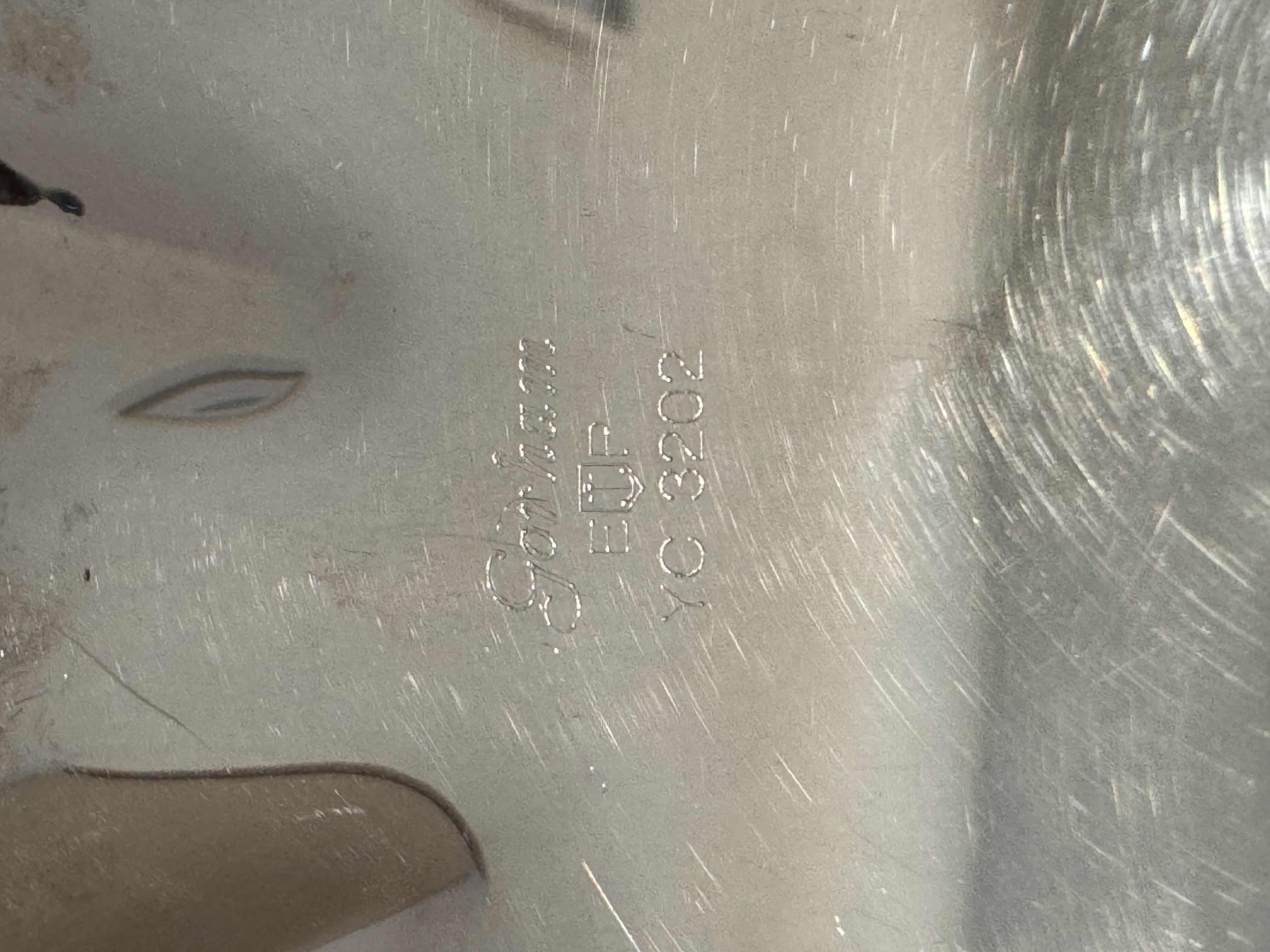 Photo 9 of 3- VINTAGE GORHAM SCALLOPED SILVER BOWLS , SERVING BOWLS, CANDY DISH

10” X H2.75”
8” X H2.5”
6.75” X H2”