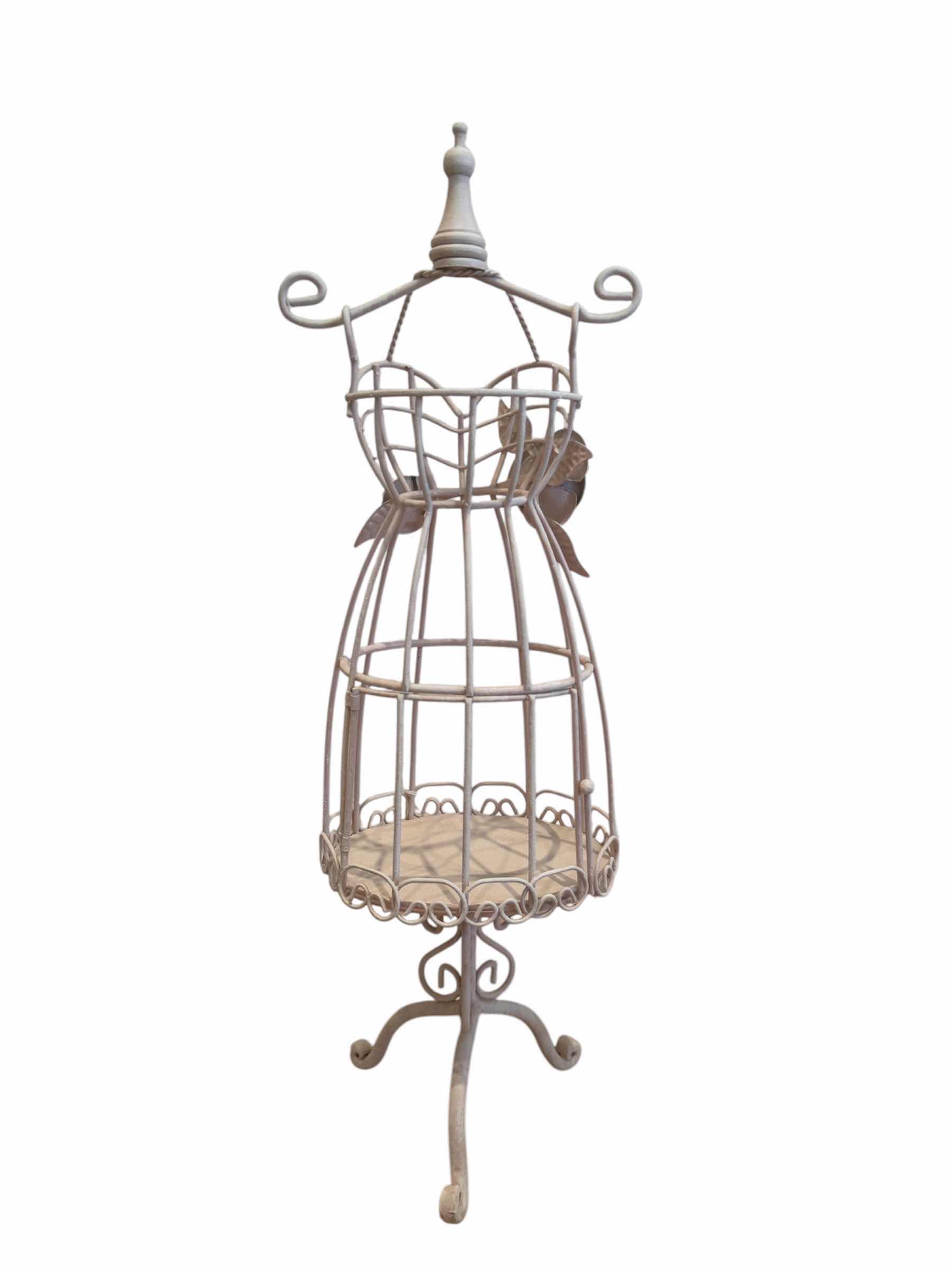 Photo 5 of 3- ARTWORK, HOME DECOR, UNFINISHED FASHION DOLL, SAND TIMER, VINTAGE MANNEQUIN CAGE JEWELRY HOLDER

DOLL
H21.75”

JEWELRY HOLDER
H18”

SAND TIMER
H5.5”