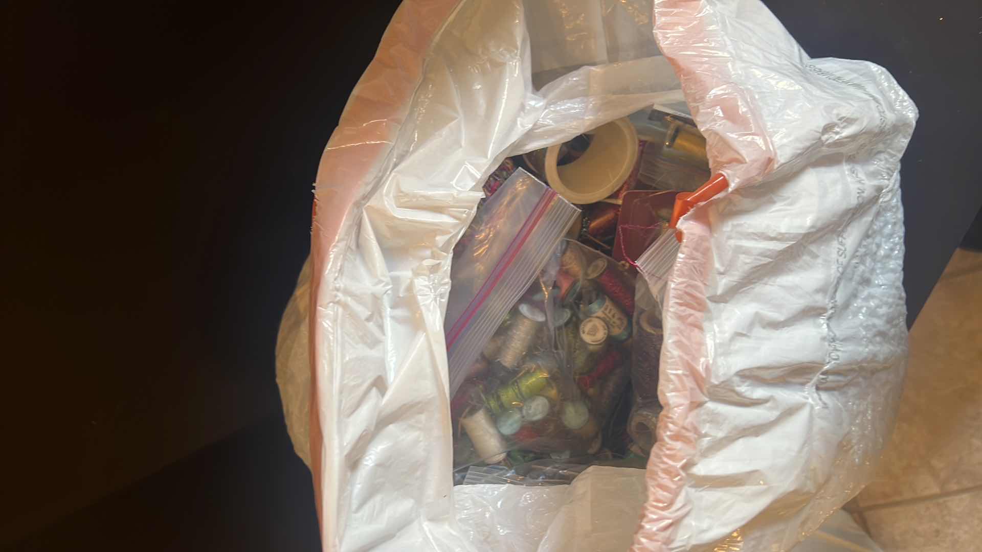 Photo 1 of CONTENTS OF BAG : MISCELLANEOUS AND VARIOUS COLORS OF YARNS