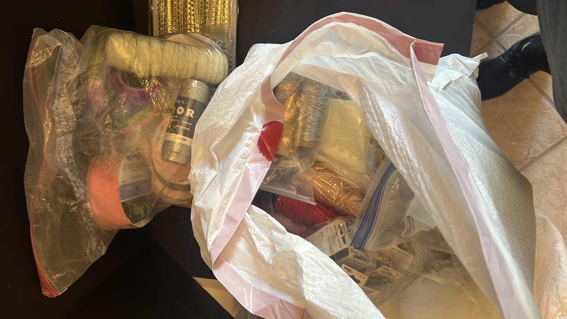 Photo 1 of CONTENTS OF BAG: MISCELLANEOUS YARNS AND RIBBONS