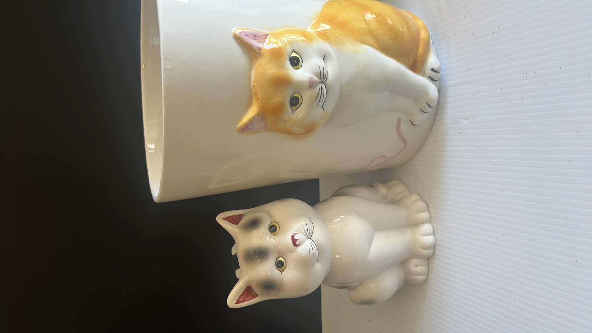 Photo 1 of CAT THEMED GLASS TRASH CAN AND TOILET BRUSH HOLDER