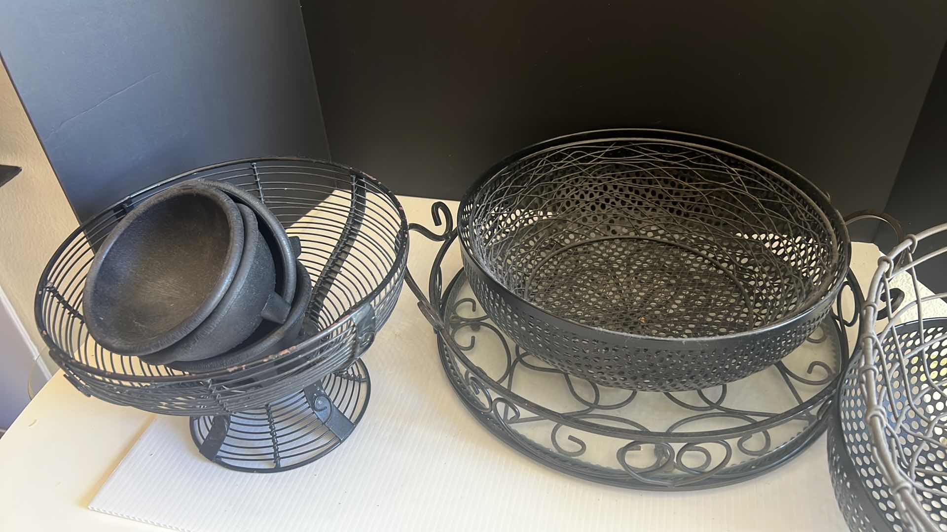 Photo 1 of 5 SETS OF METAL DECOR BASKETS AND 4 SETS OF SALSA BOWLS