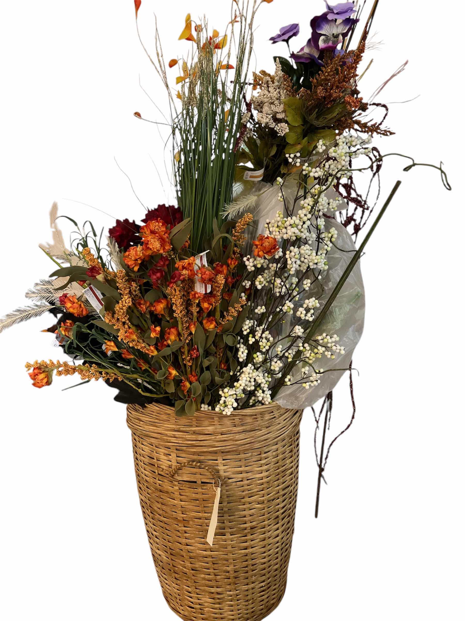 Photo 1 of ”WICKER BASKET AND FAUX FLOWERS 46”