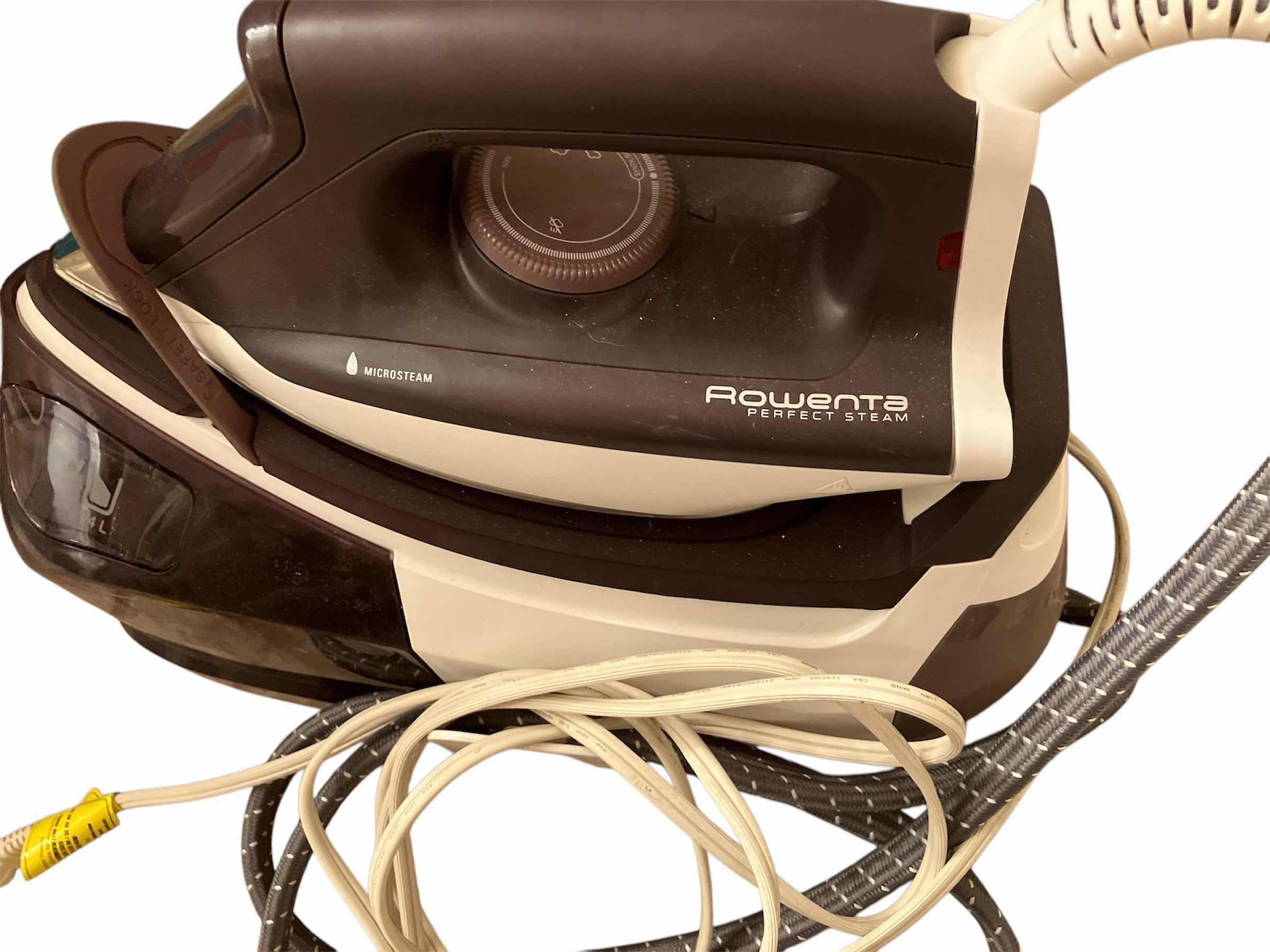 Photo 1 of 1.4L ROWENTA- PERFECT STEAM- STEAM CLEANER 15” LONG