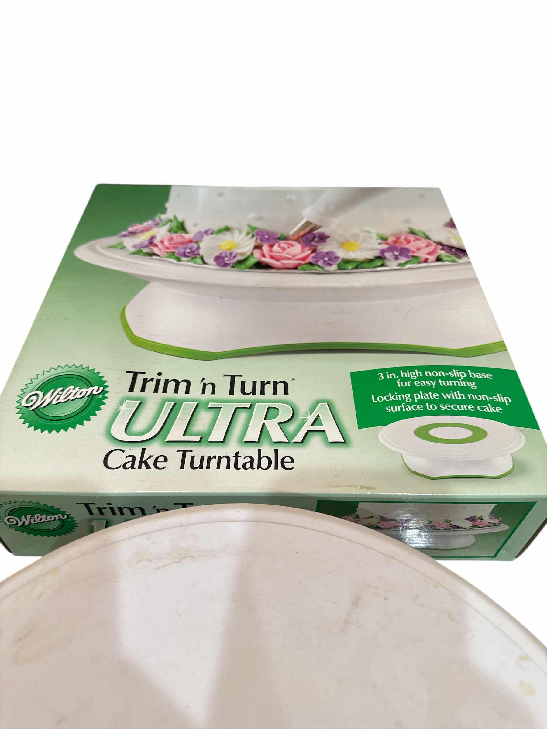 Photo 1 of 2 CAKE LAZY SUSANS  AND DIVIDED LIDDED CARRIER