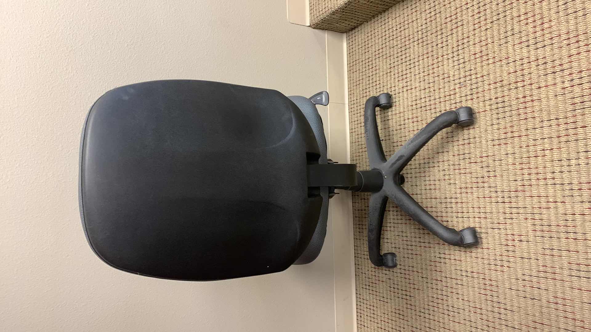 Photo 3 of BLACK MID-VACK TASK OFFICE CHAIR ON ROLLERS