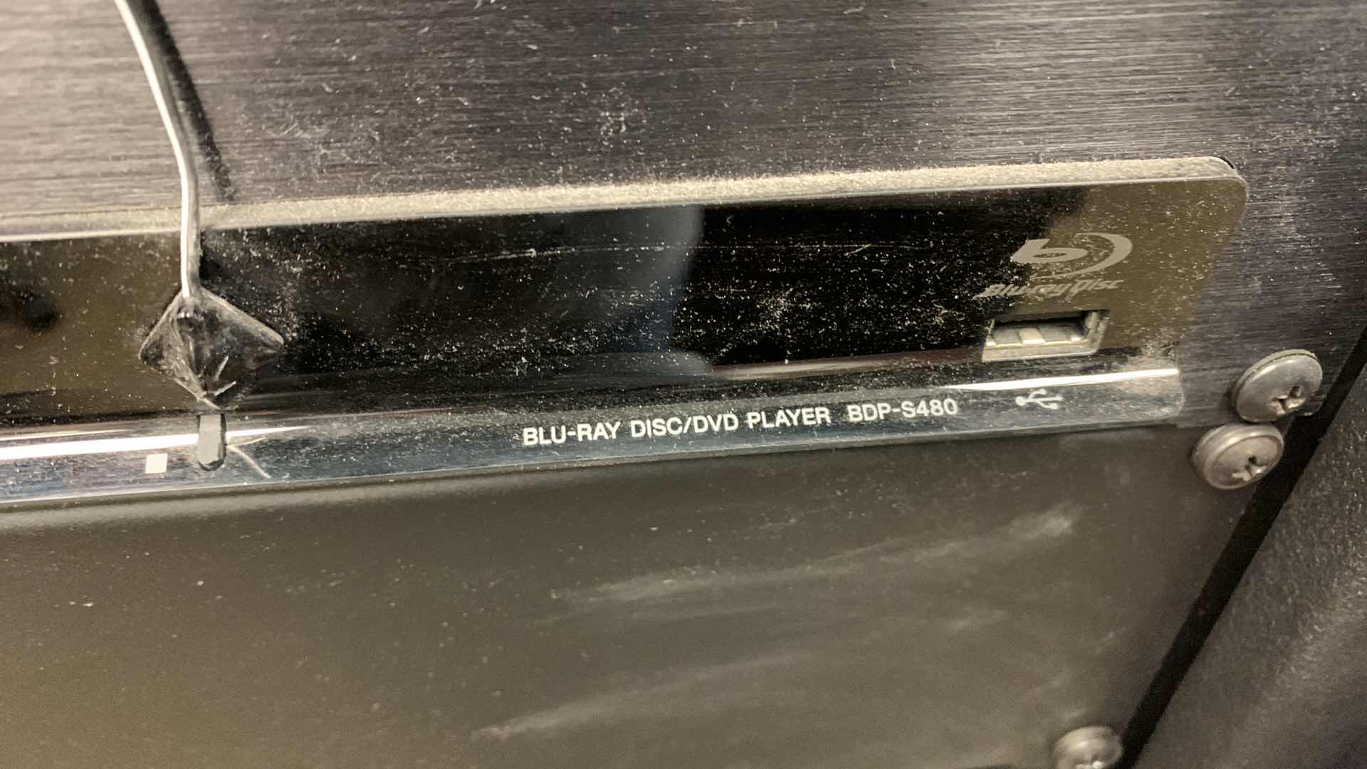 Photo 8 of CRESTRON MULTI UNIT VIDEO MULTIMEDIA SYSTEM IN RACK