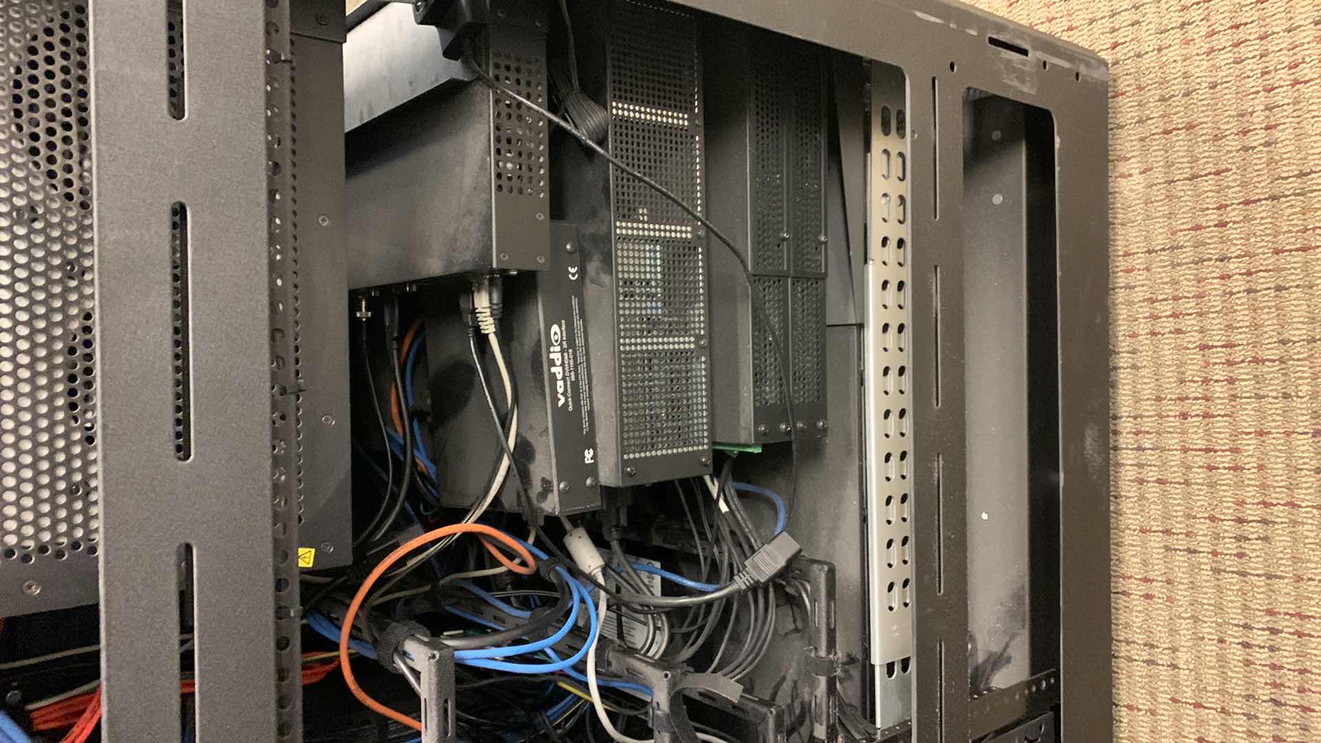 Photo 22 of CRESTRON MULTI UNIT VIDEO MULTIMEDIA SYSTEM IN RACK