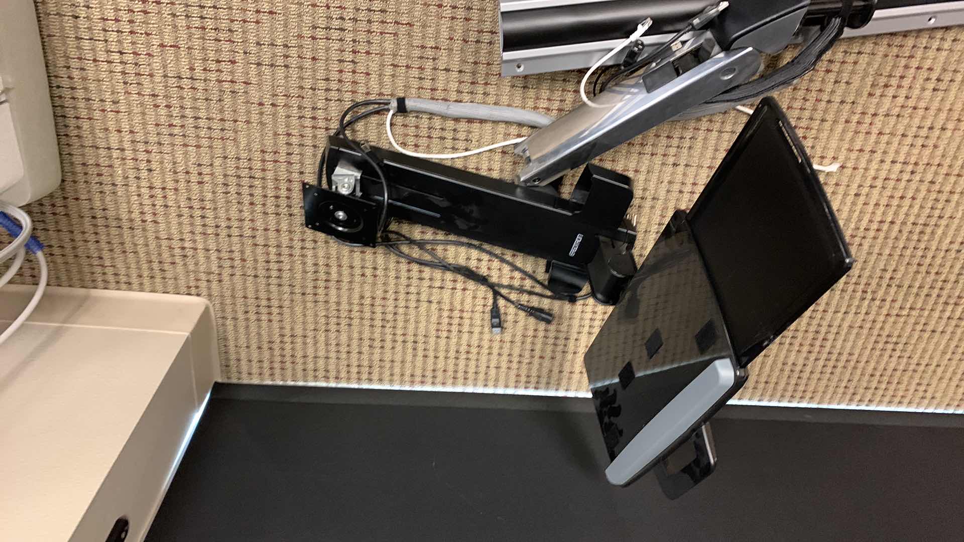 Photo 4 of ERGOTRON WALL MOUNTED MONITOR AND KEYBOARD STAND