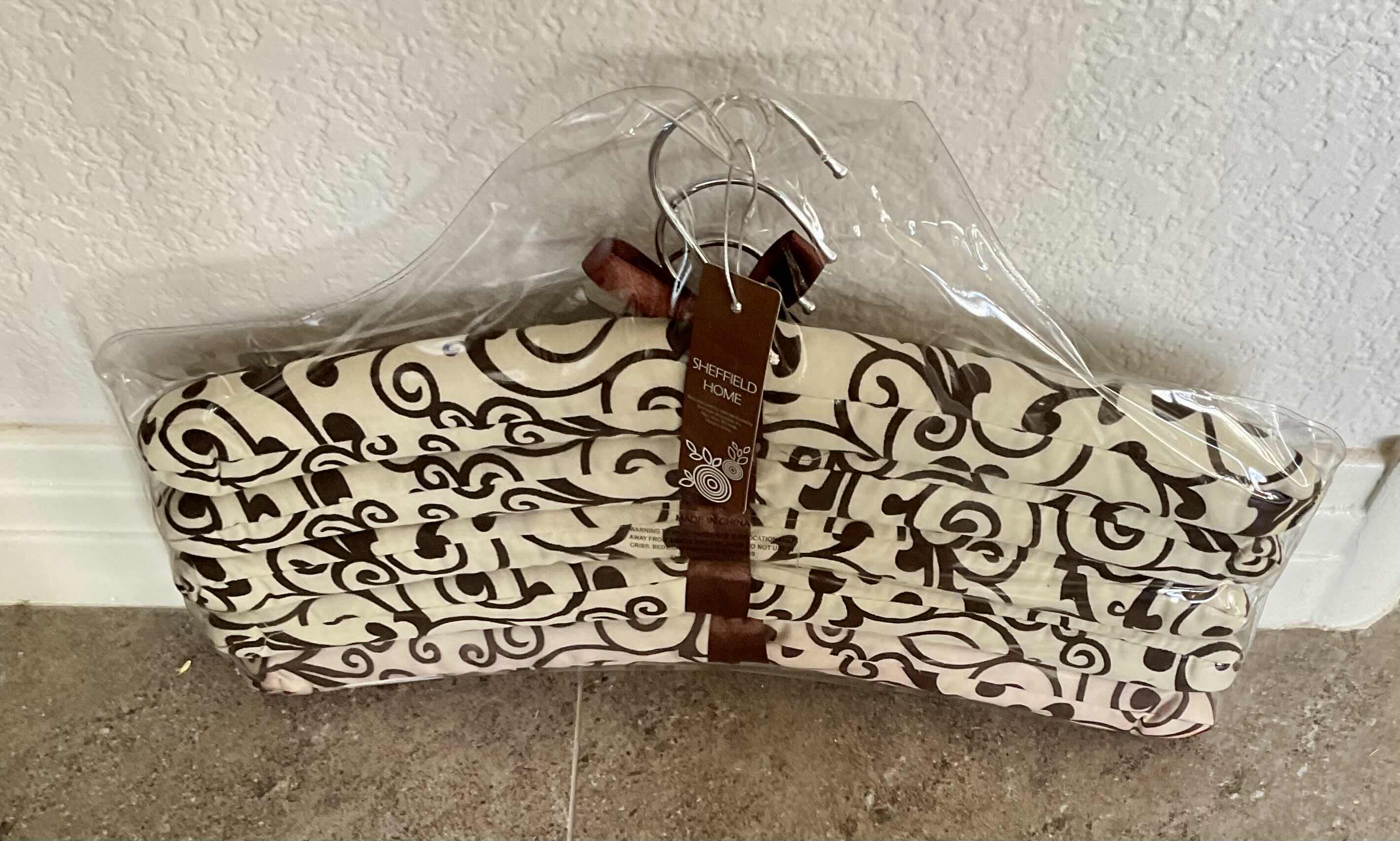 Photo 1 of 2 PAPER UMBRELLAS AND A SET OF 4 CLOTH HANGERS