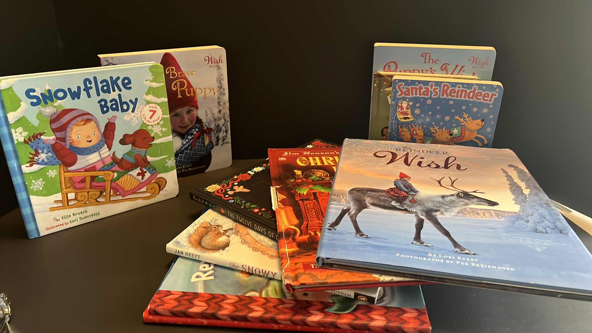 Photo 1 of CHILDRENS CHRISTMAS BOOKS.  CONTENTS OF BAG